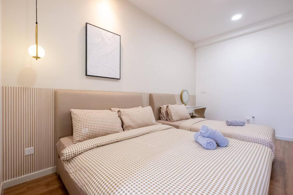 Wonderland 7pax dreams house at Sunway Velocity 2