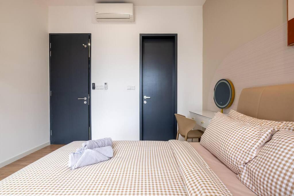 Wonderland 7pax dreams house at Sunway Velocity 2