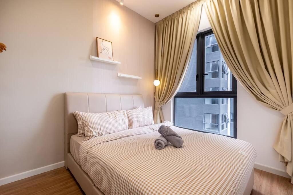 Wonderland 7pax dreams house at Sunway Velocity 2