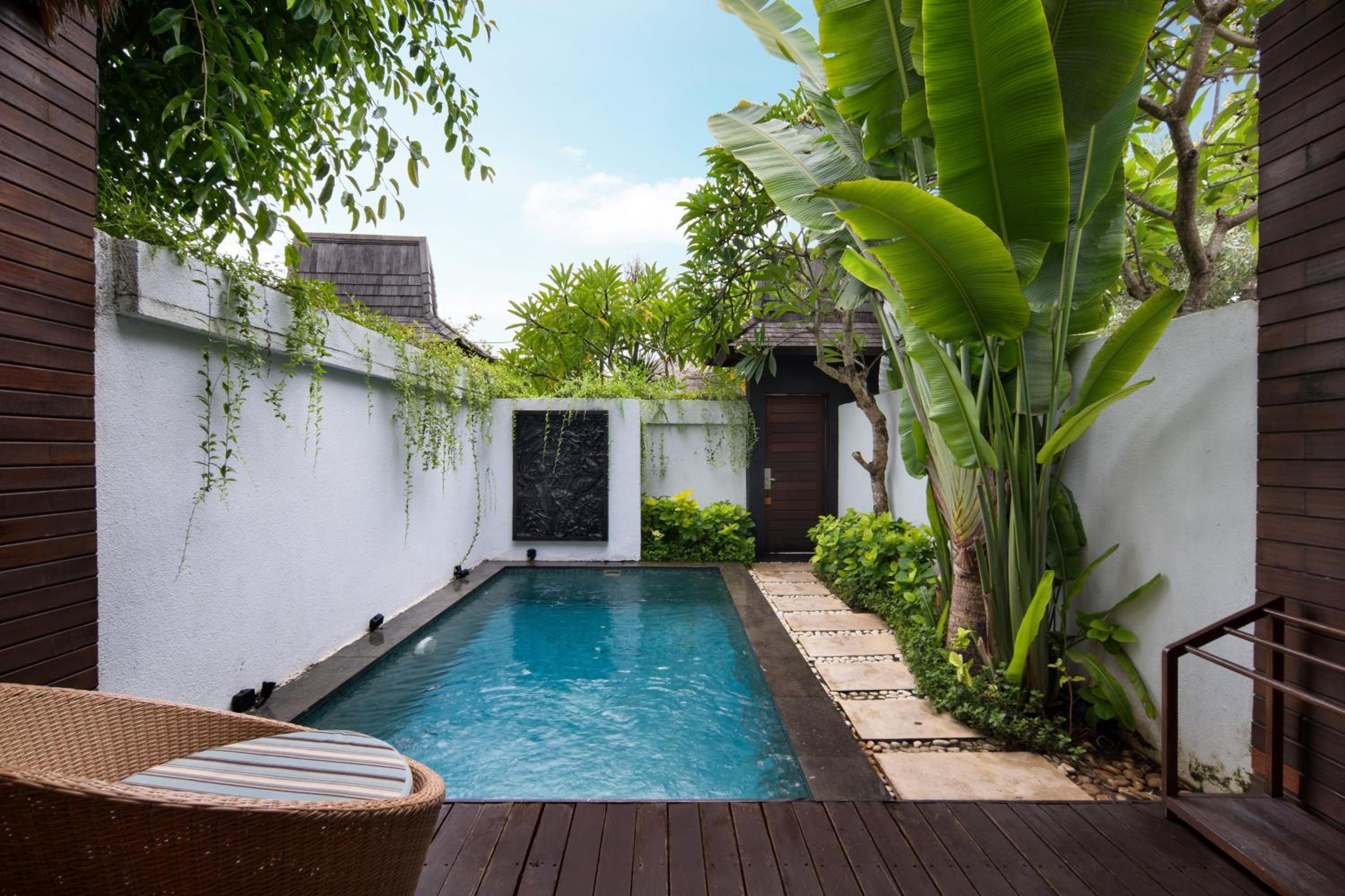Lembongan Beach Club & Resort