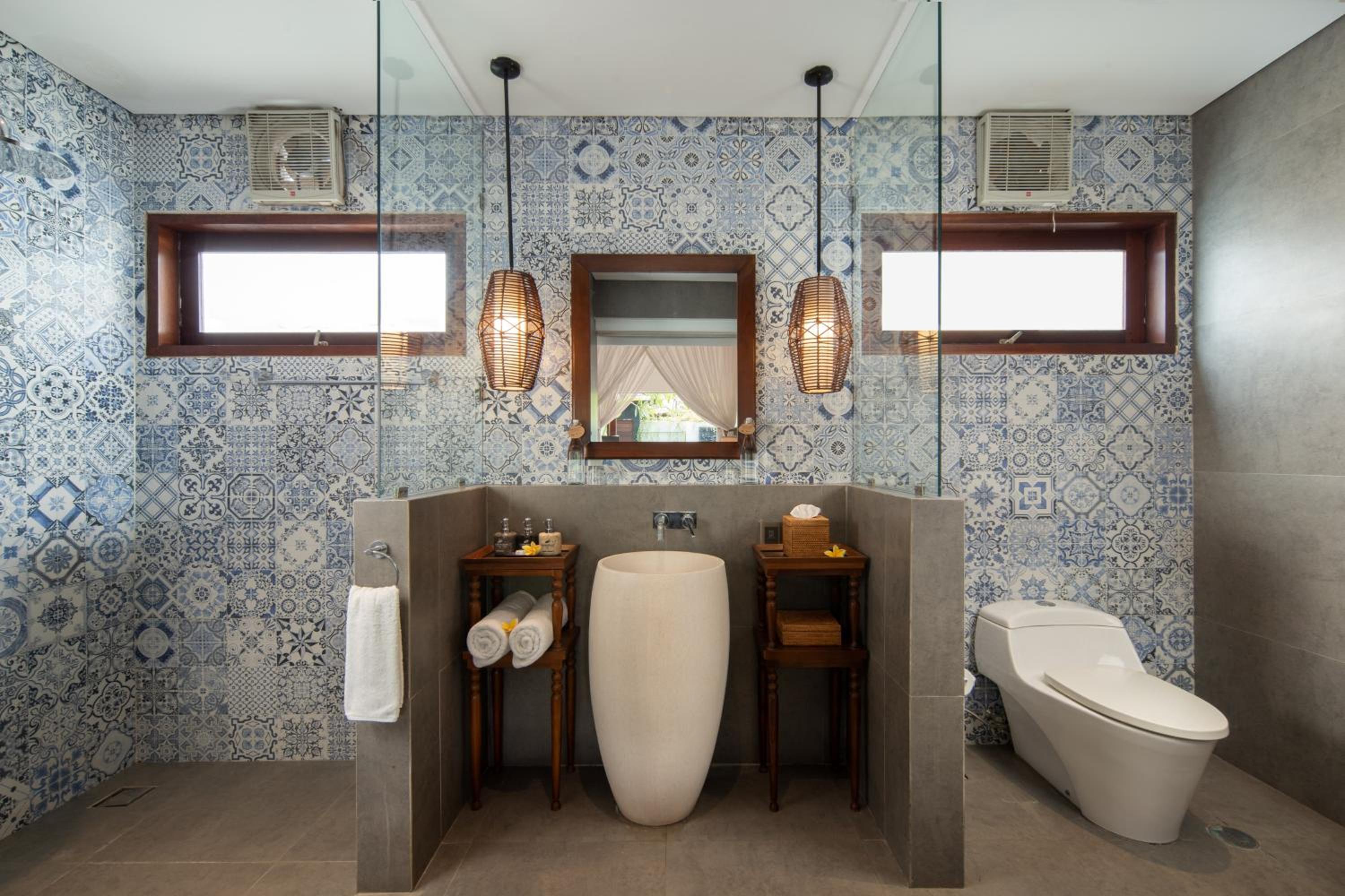 Lembongan Beach Club & Resort