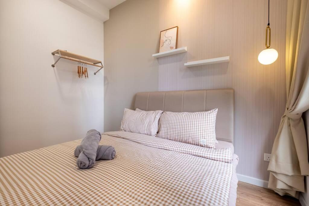 Wonderland 7pax dreams house at Sunway Velocity 2