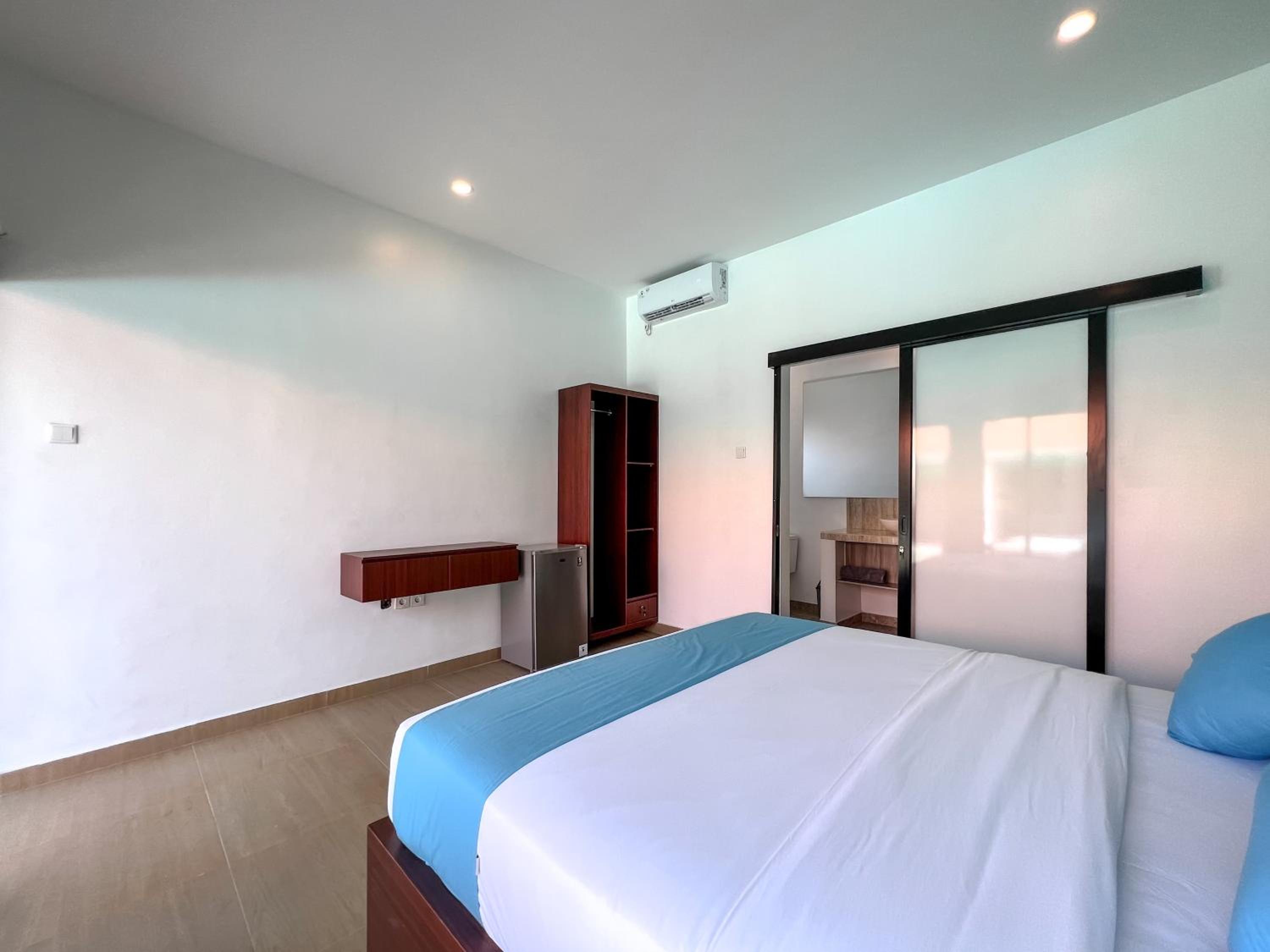 Moon Bali Guesthouse Canggu view 4