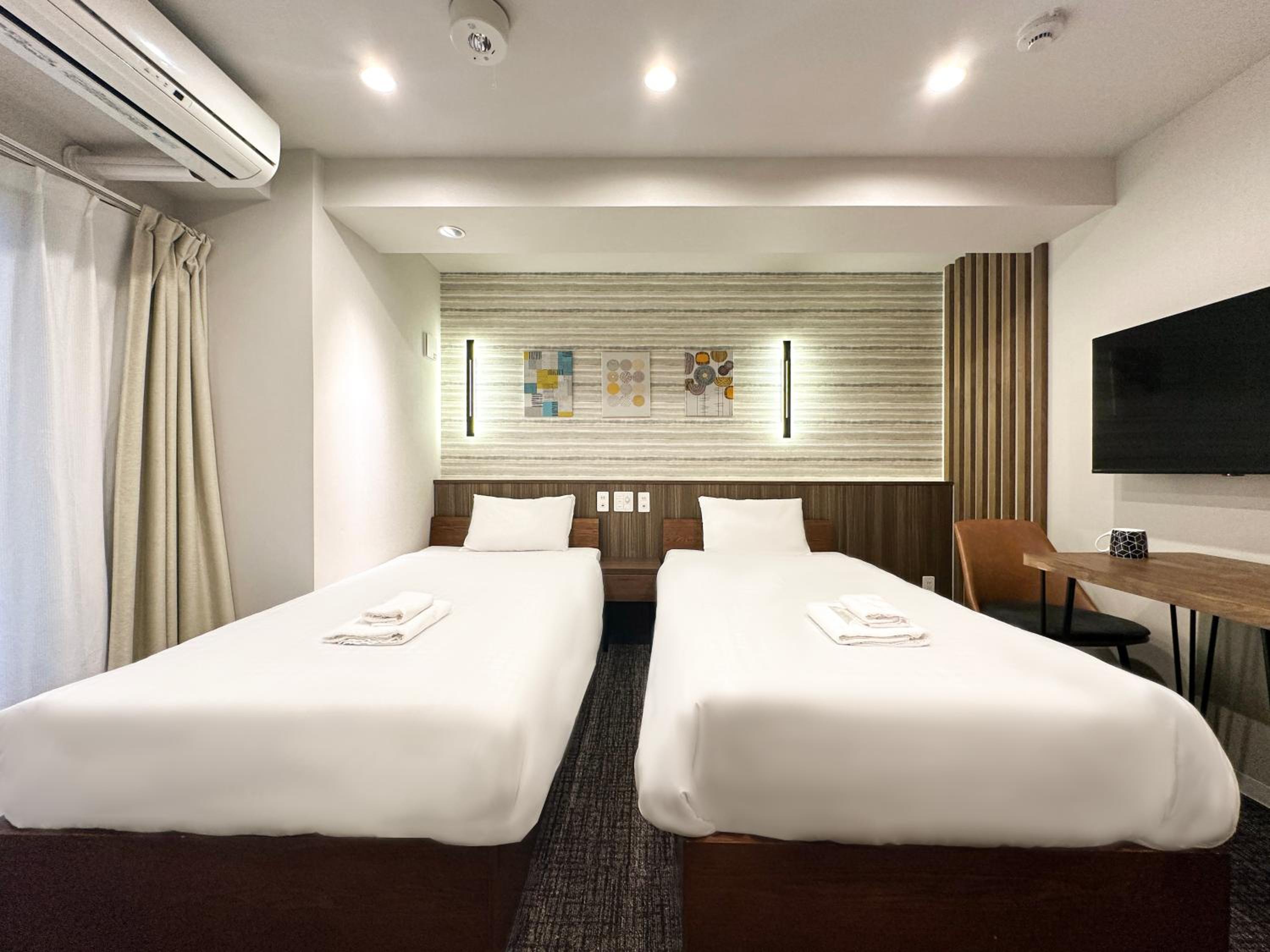 Osaka Ebisu Hotel 24