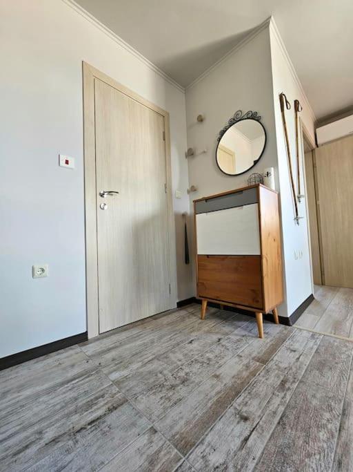 Cosy Mountain View Apartment 2