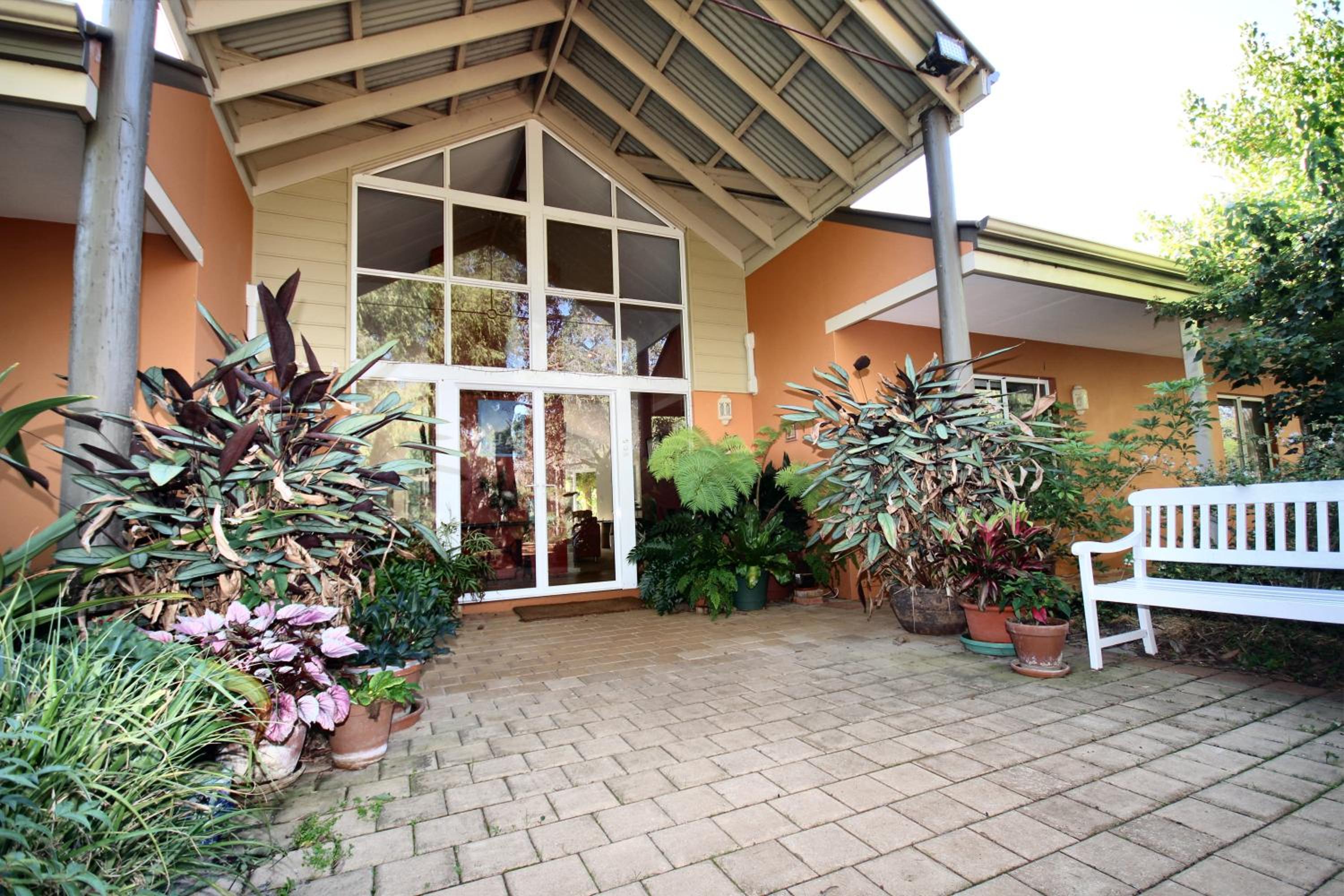 Hotel Margaret River Bed & Breakfast