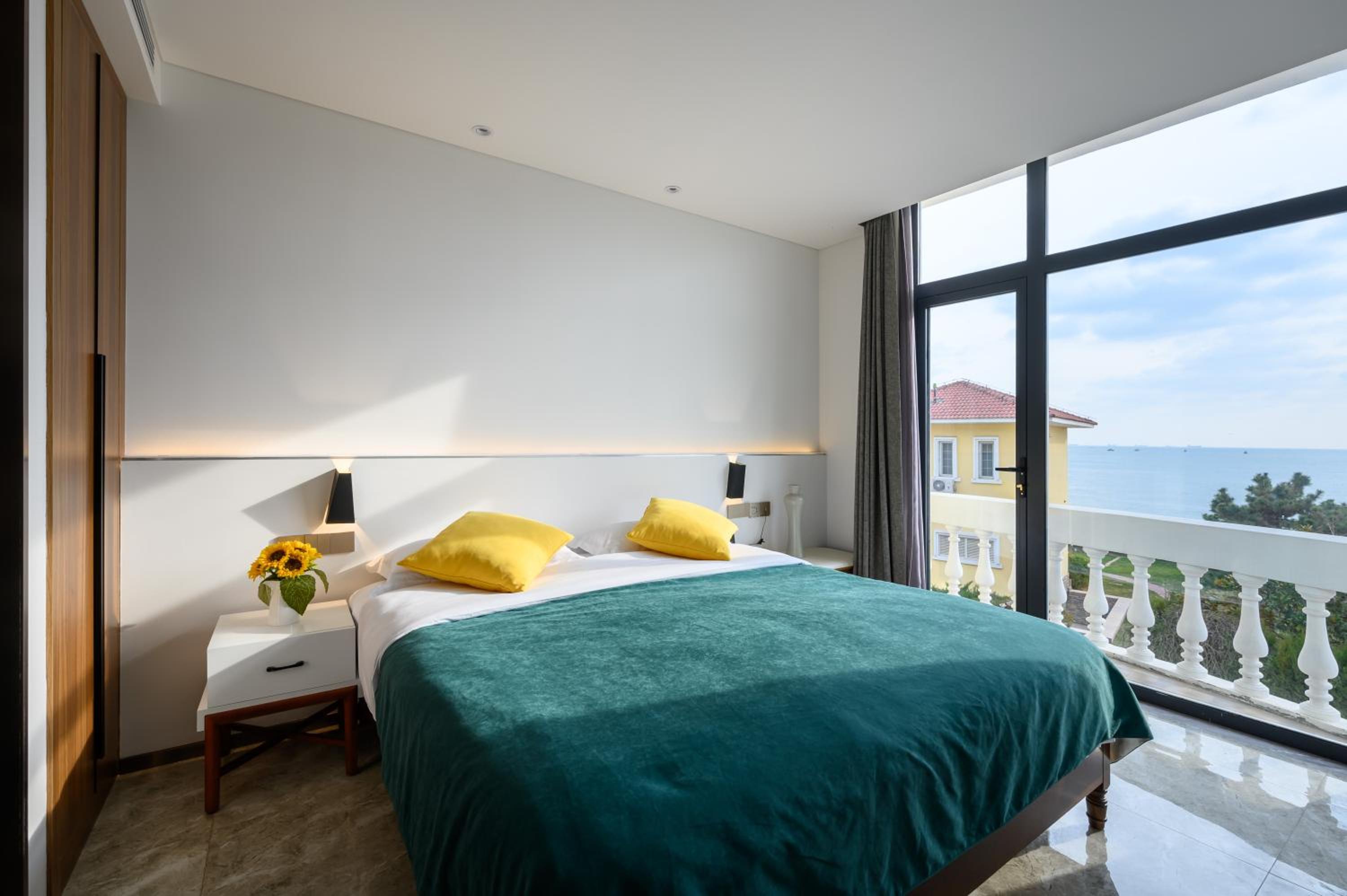 Qingdao Villa Inn