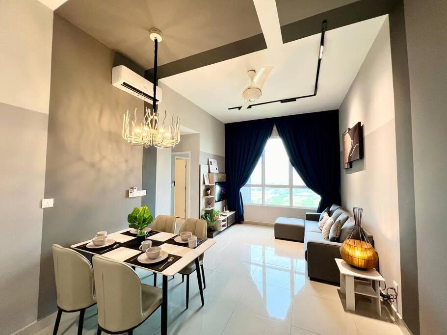 New Amber Cove Impression Melaka 6pax/2BR/2NH/1PRK photo 1
