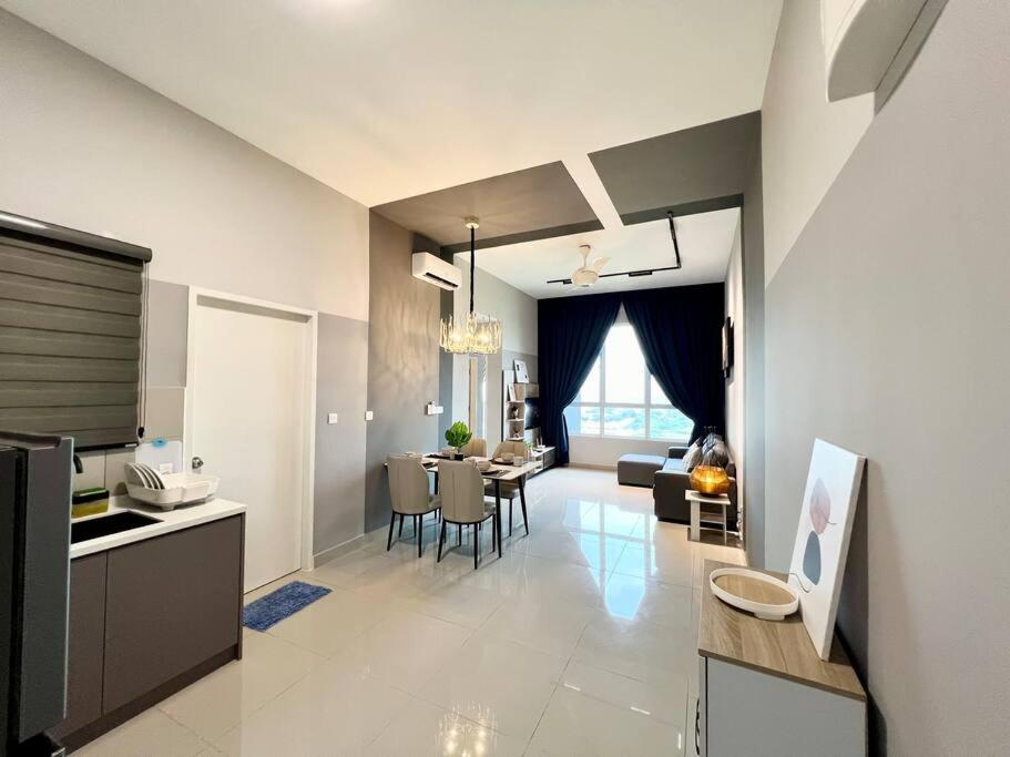 New Amber Cove Impression Melaka 6pax/2BR/2NH/1PRK