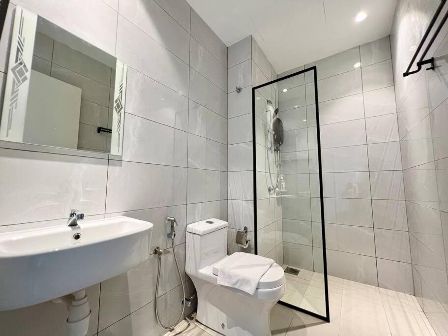 New Amber Cove Impression Melaka 6pax/2BR/2NH/1PRK
