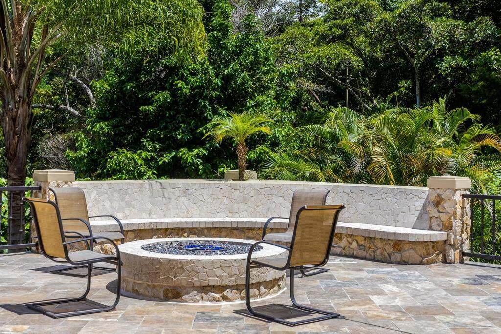 Casa Cascada, Boquete full house