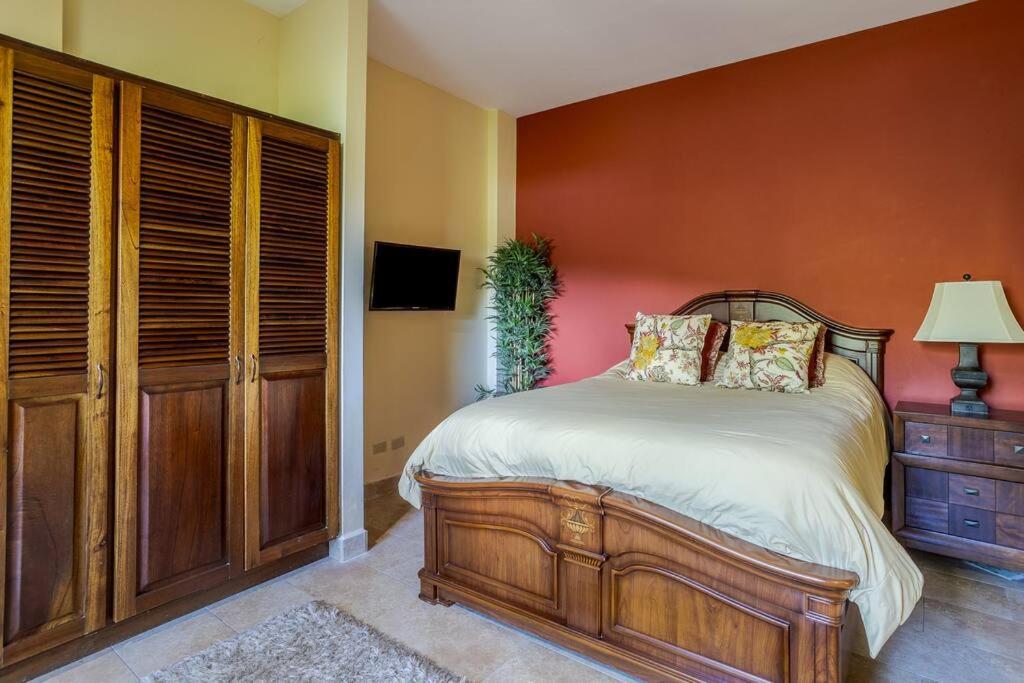 Casa Cascada, Boquete full house