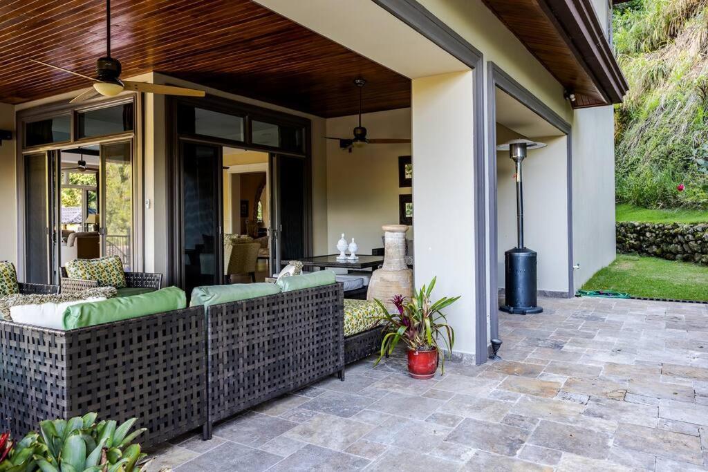Casa Cascada, Boquete full house