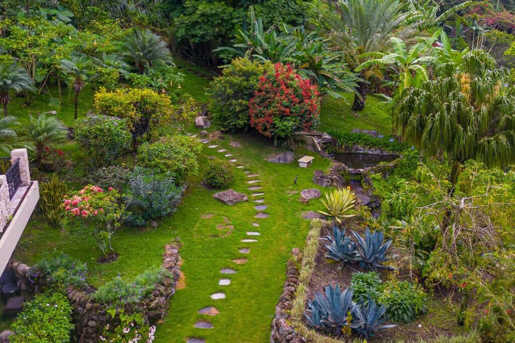 Casa Cascada, Boquete full house