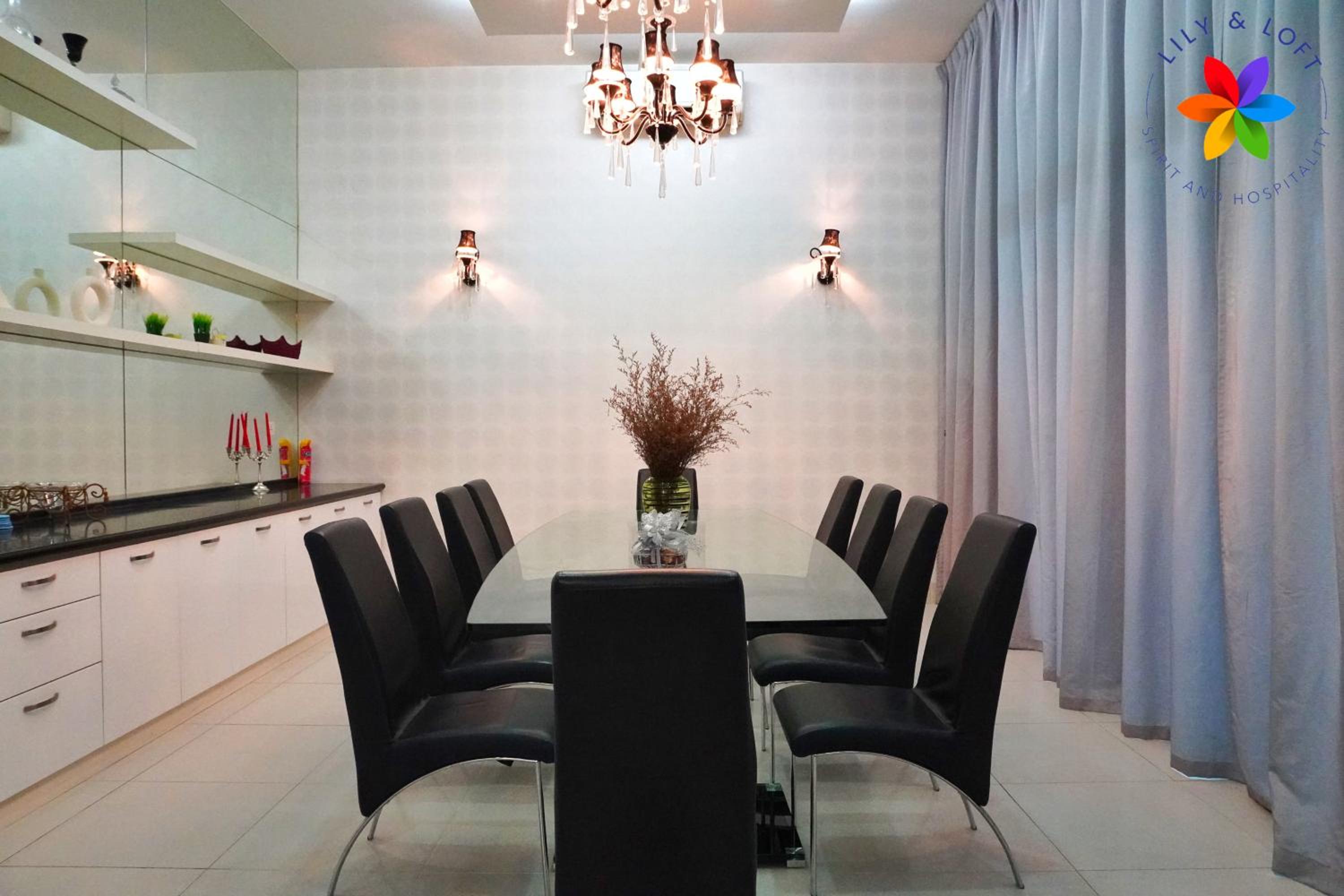 40P, Subang Villa with Pool/BBQ/Karaoke/Meeting photo 2
