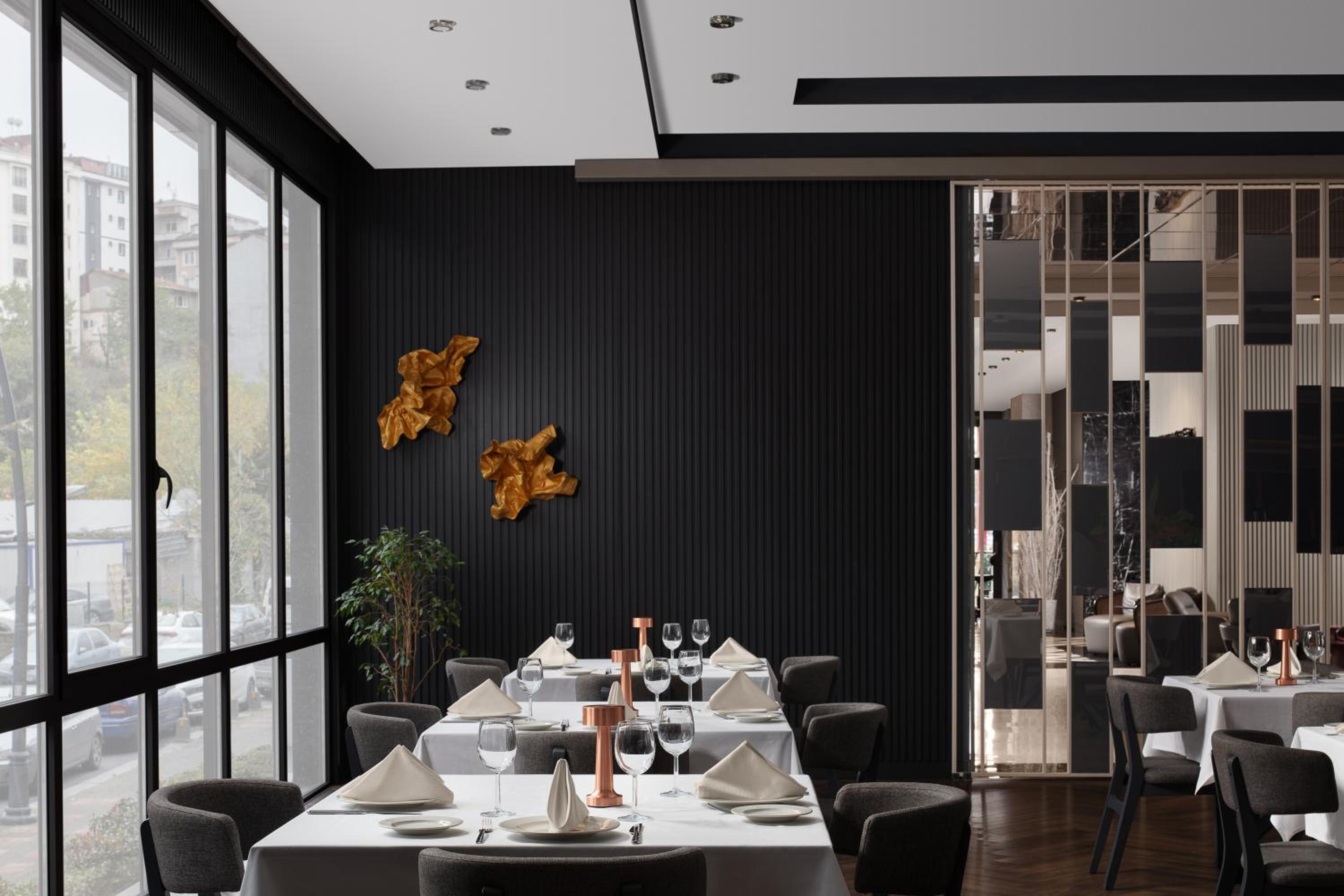 Delta Hotels by Marriott İstanbul Kağıthane - Image 55