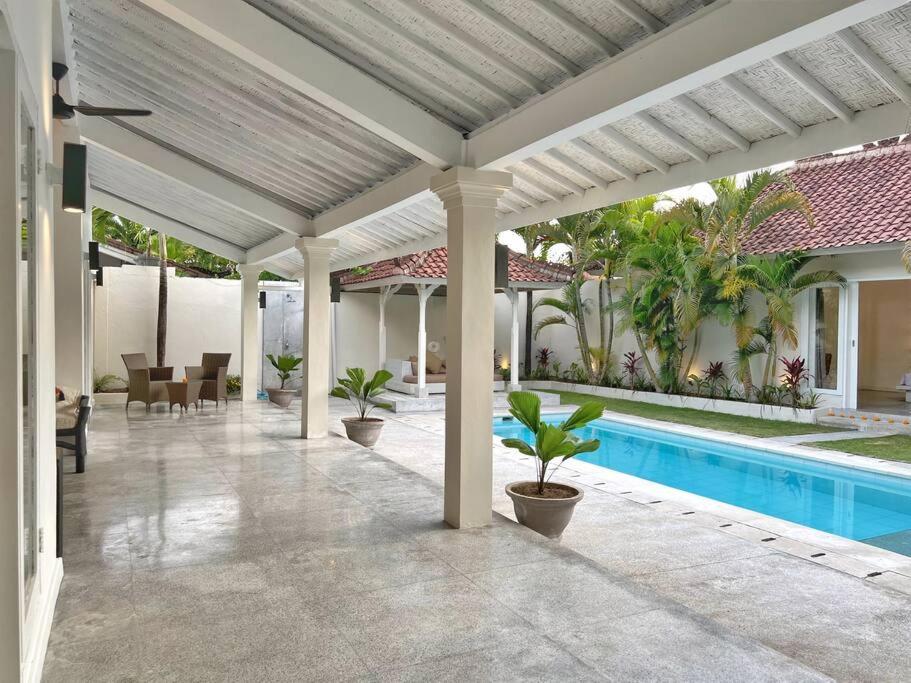 Fully renovated villa 3BR in Seminyak - Oberoi view 4