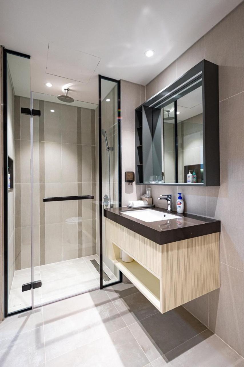 Cardinal Court Phu My Hung near SECC & Crescent