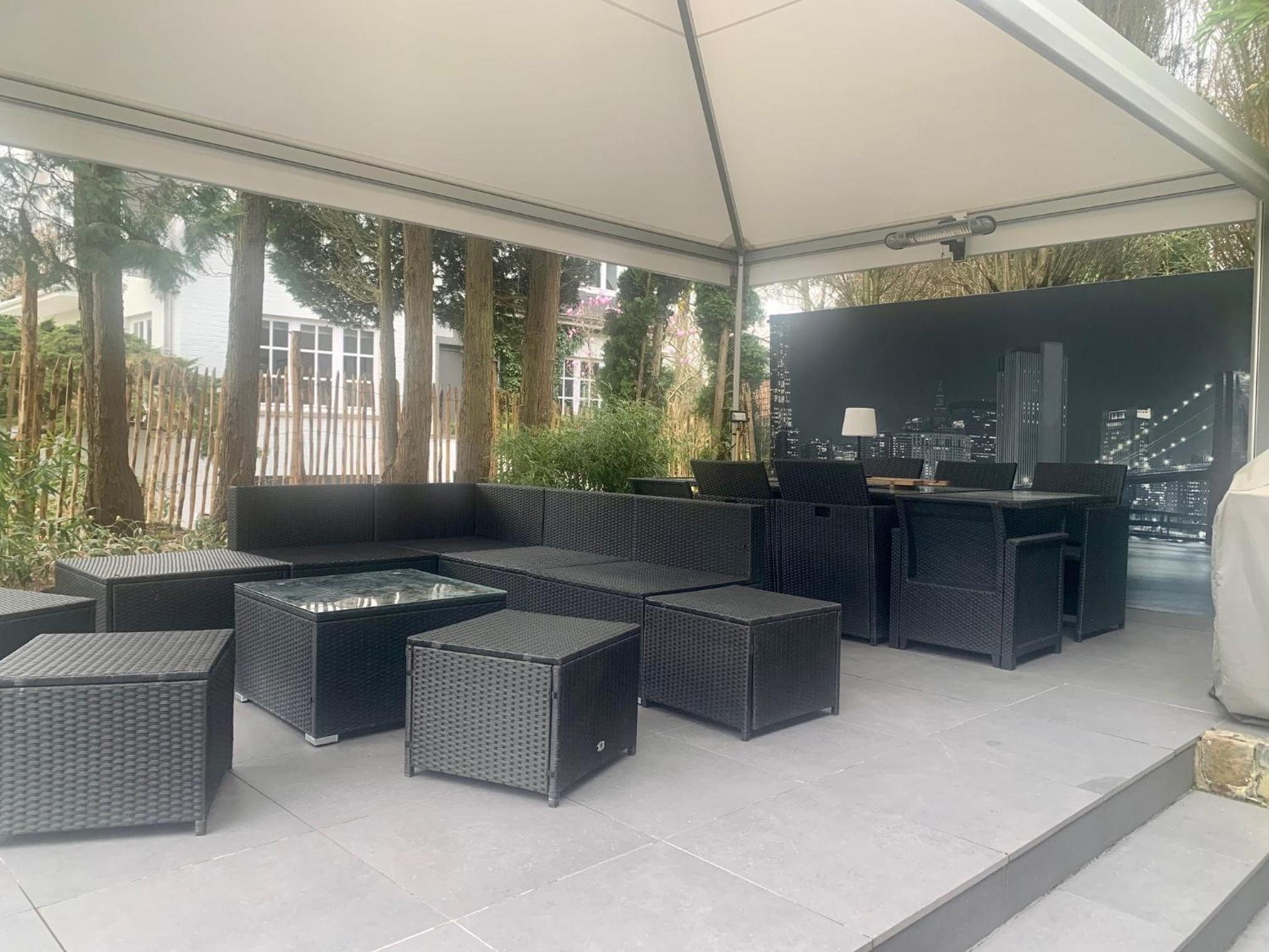 Waterloo Garden residence