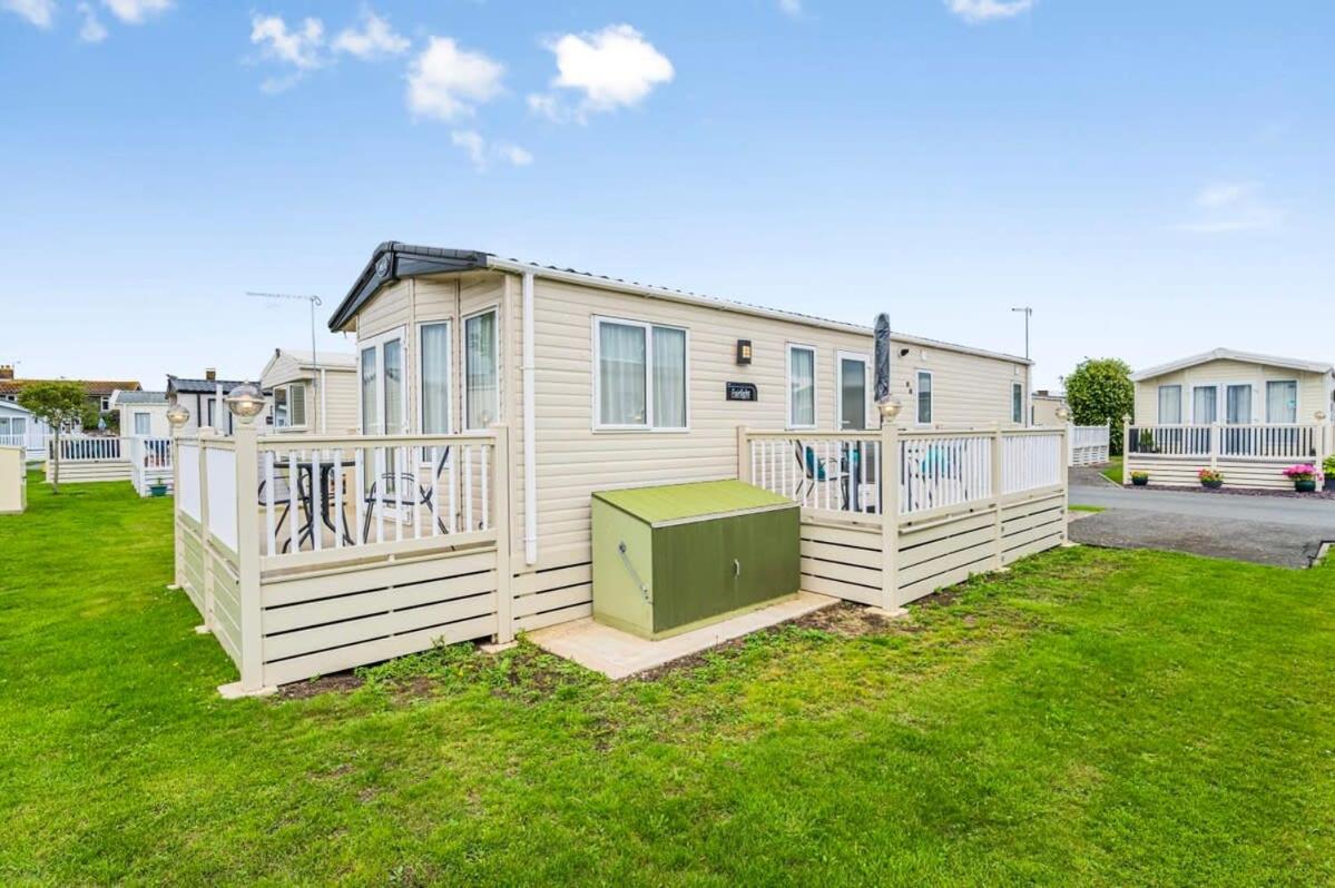 Your Ultimate Holiday Rental at Pevensey Bay 35 Woodland Walk