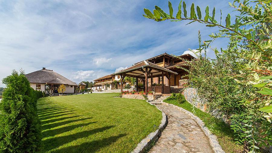 Woodland Resort