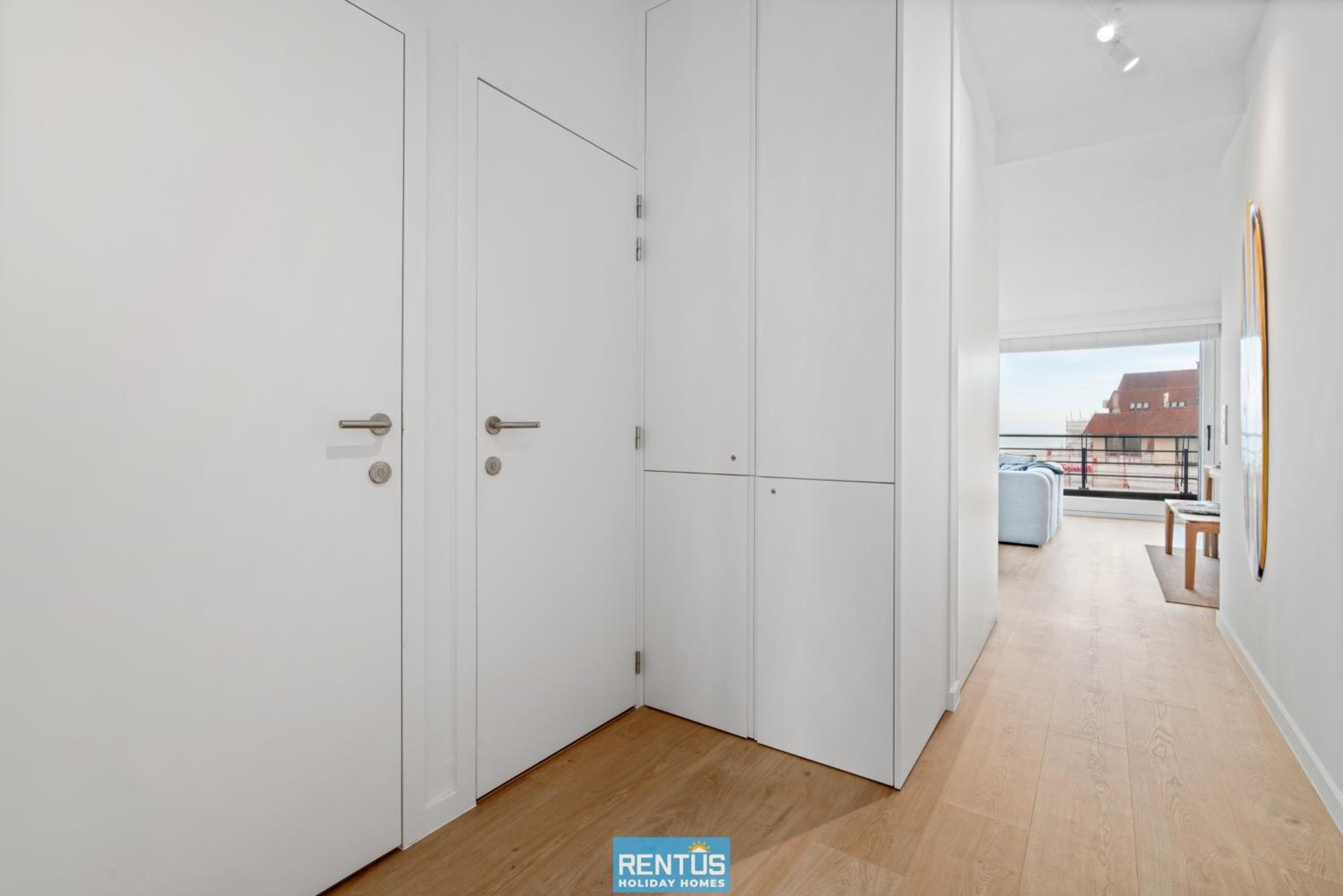 Beach Break - family friendly apartment by the sea
