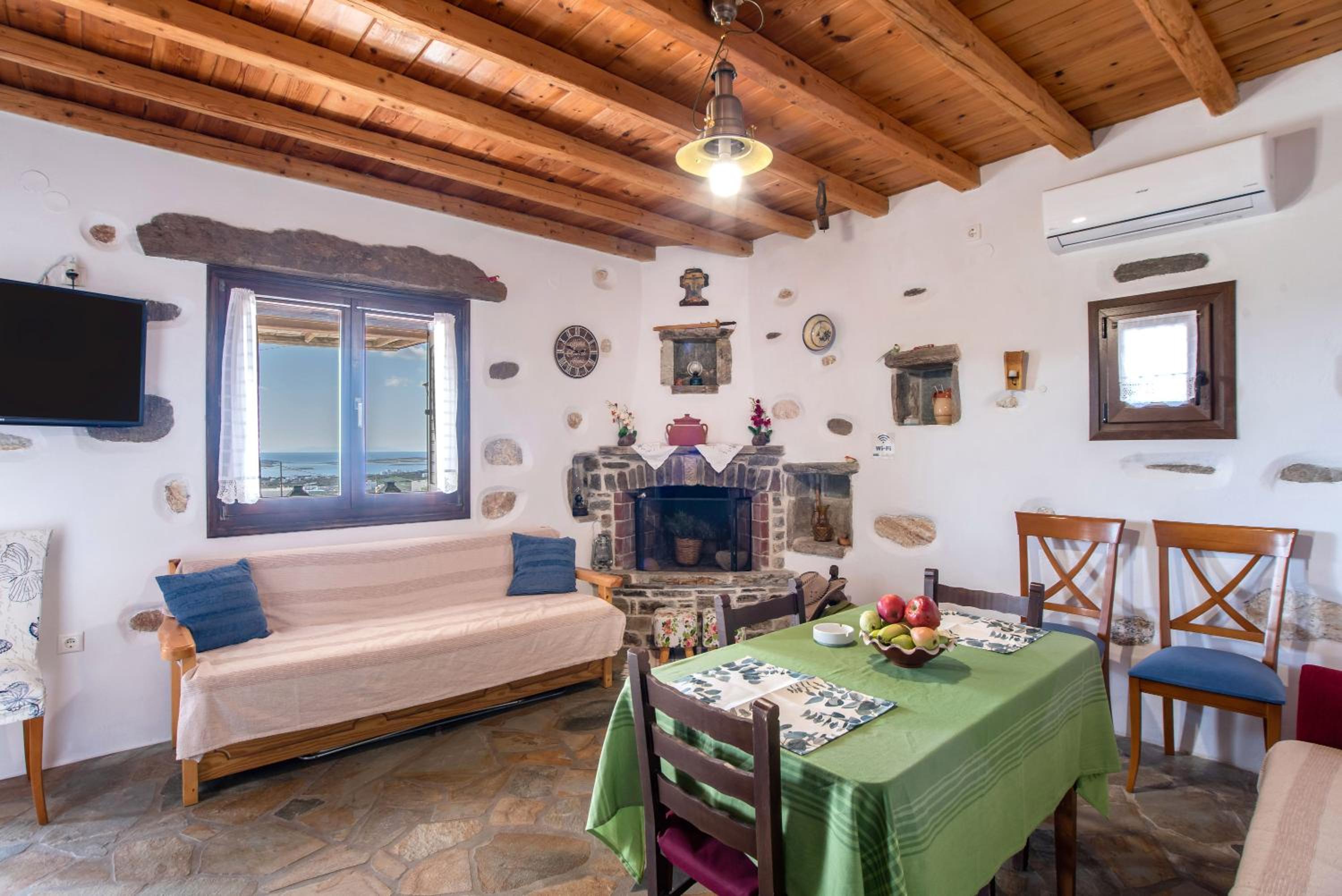 Savvas's Traditional House Paros view 5