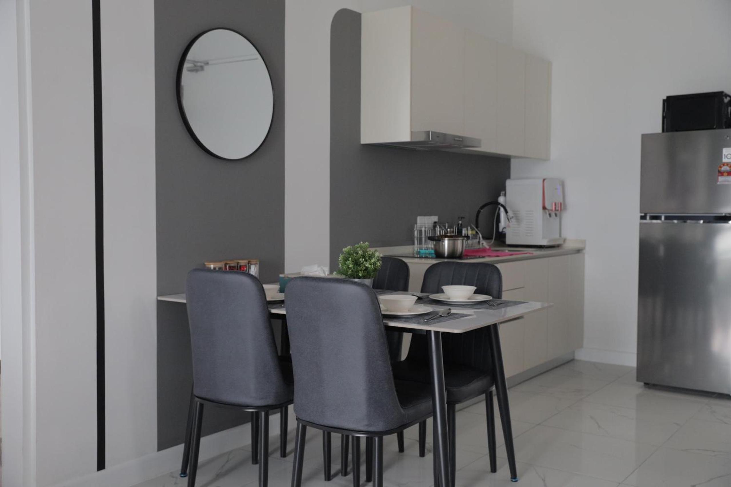 CUBIC BOTANICAL BANGSAR HOMESTAY BY BIRDY STAY