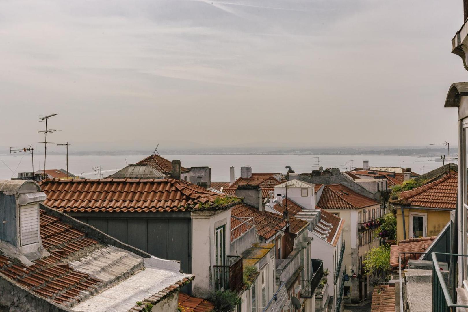RENT4REST CASTLE VIEW FAMILY & FRIENDS Bairro Alto view 4
