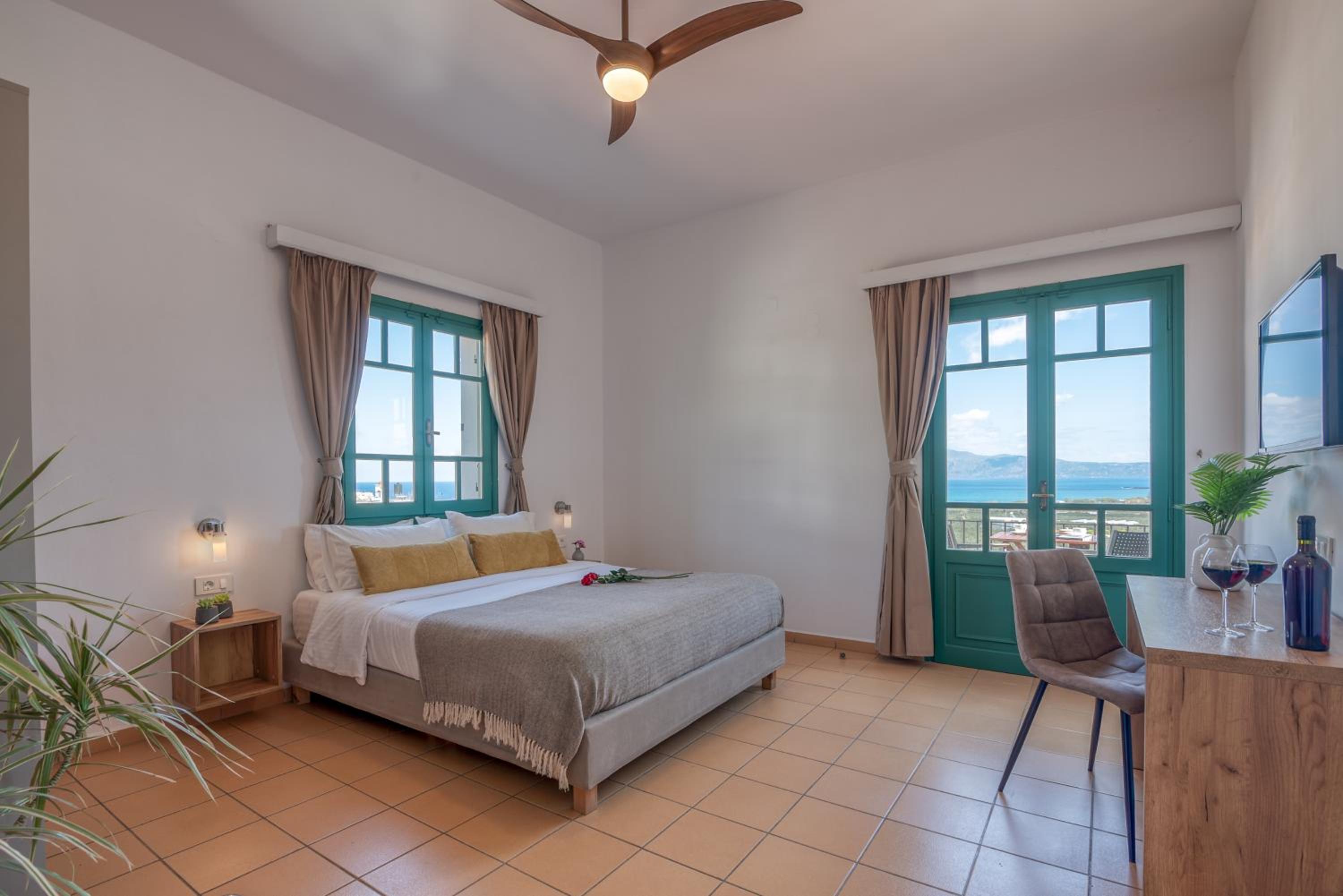 Kaliviani Traditional Hotel