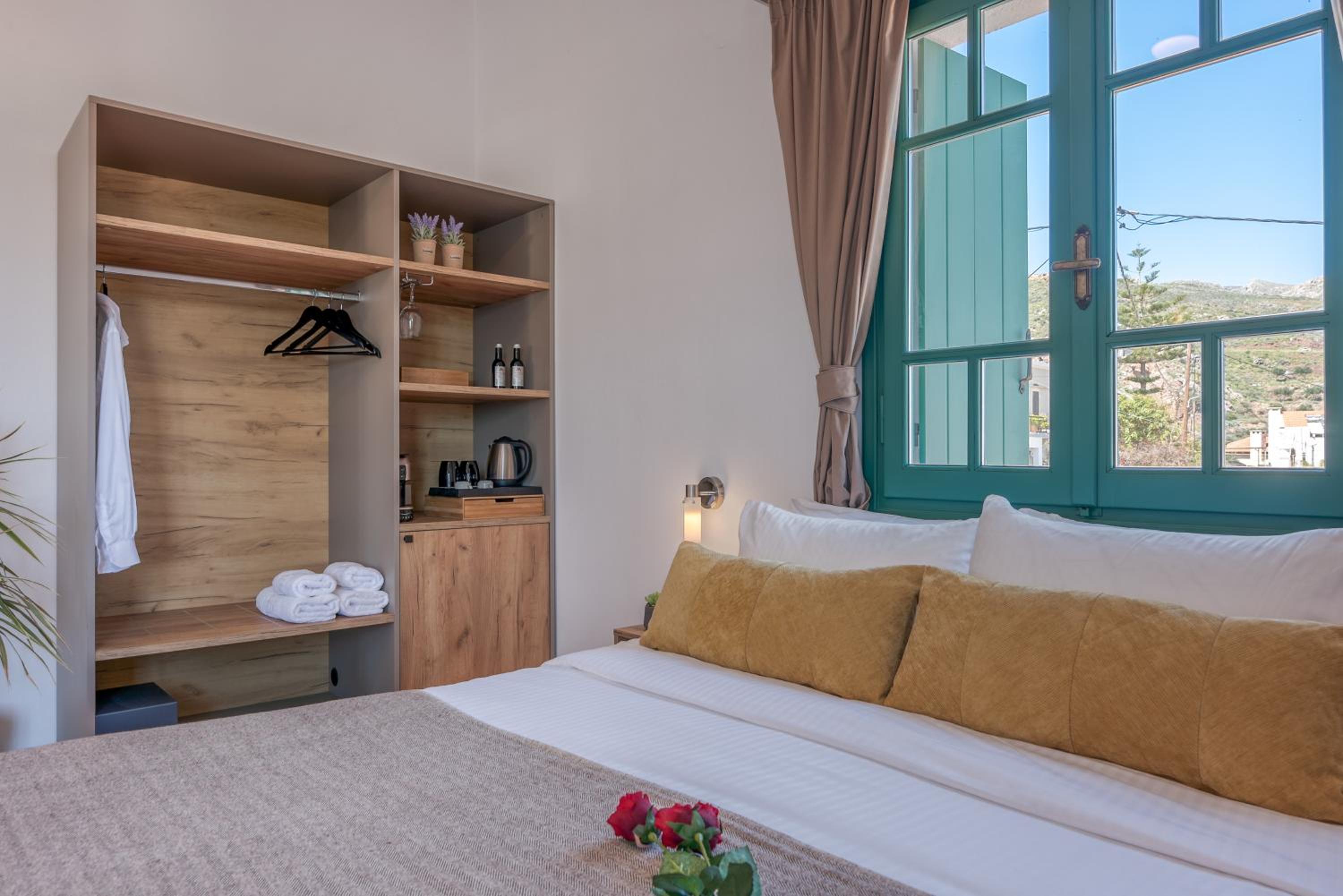Kaliviani Traditional Hotel