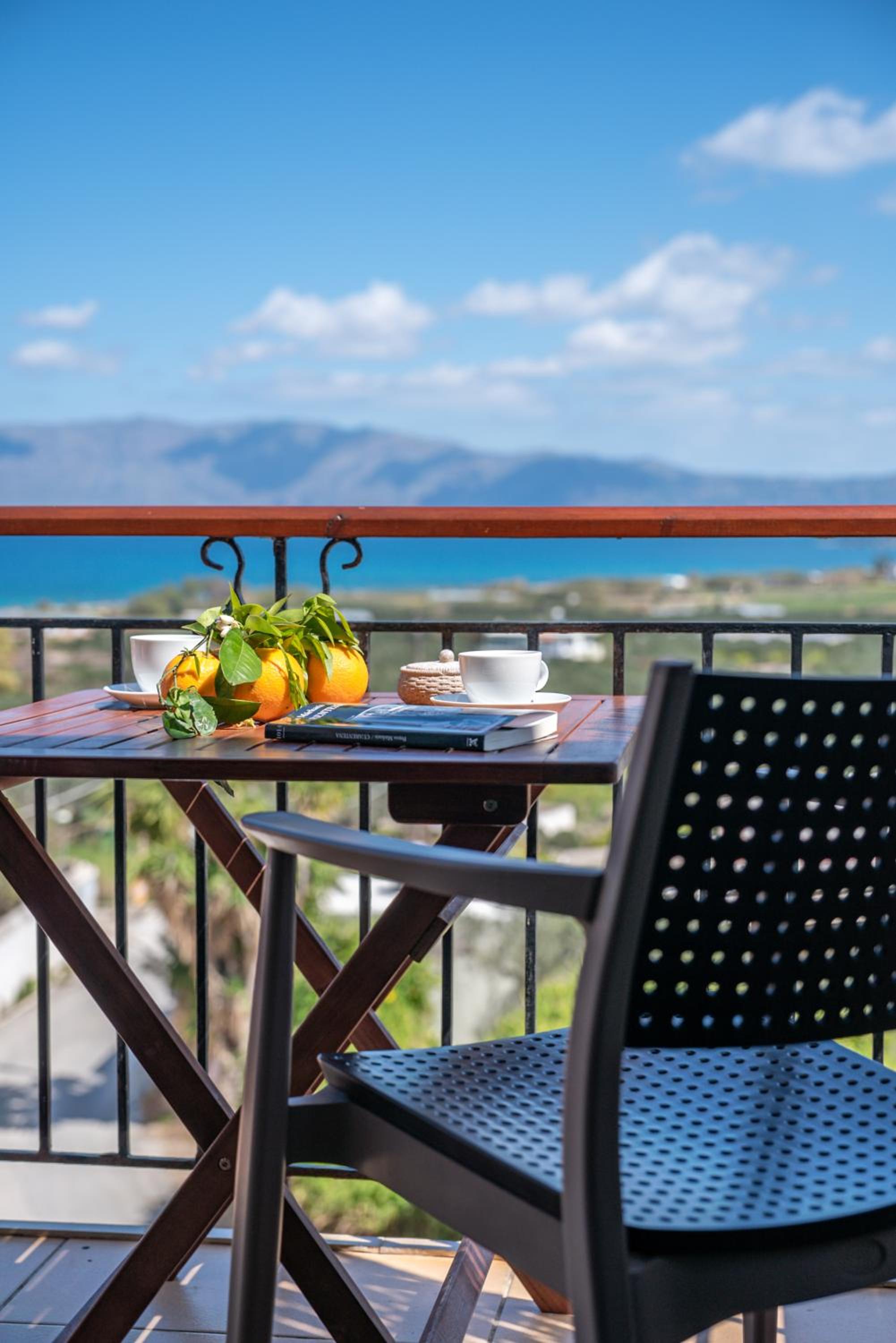 Kaliviani Traditional Hotel