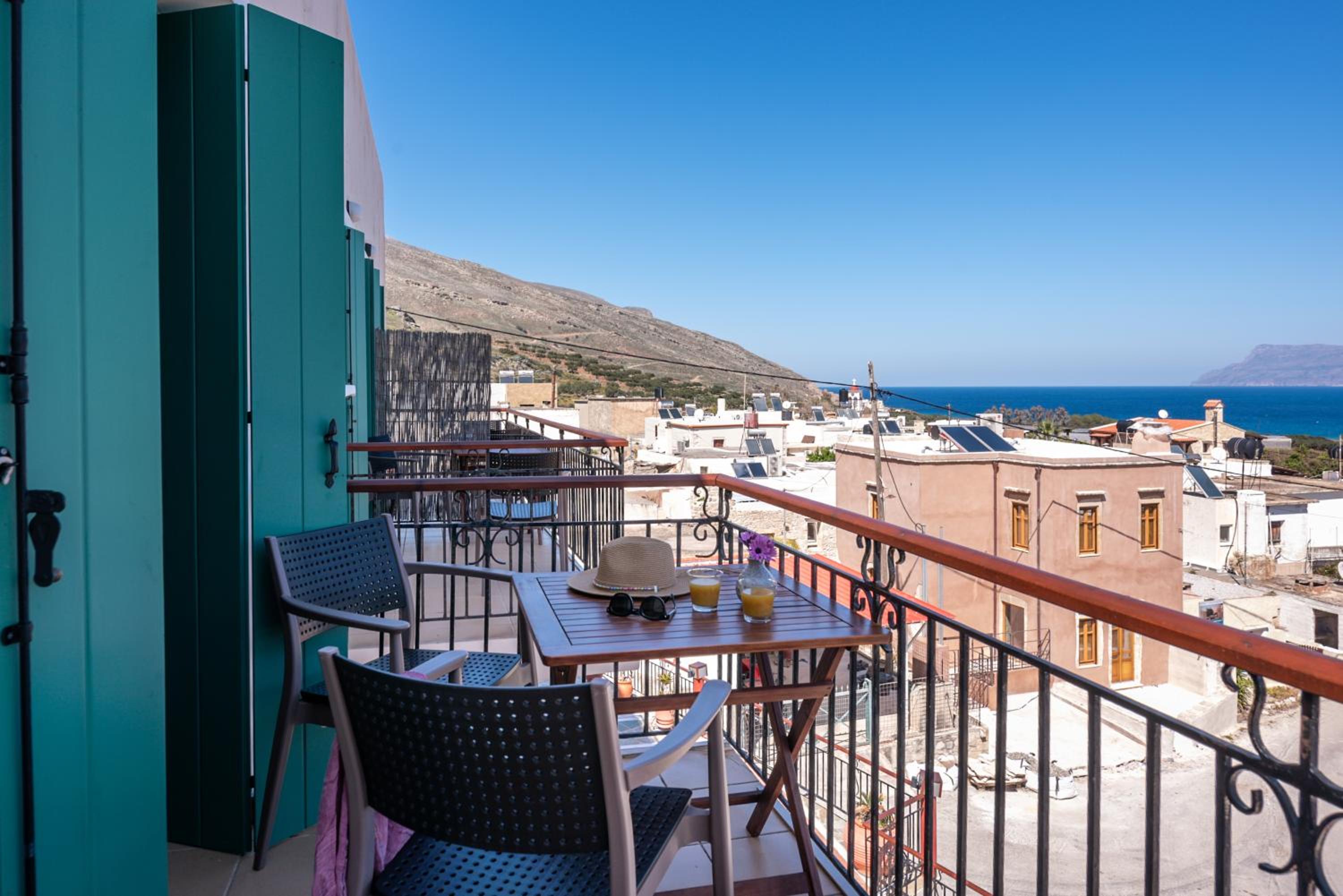Kaliviani Traditional Hotel