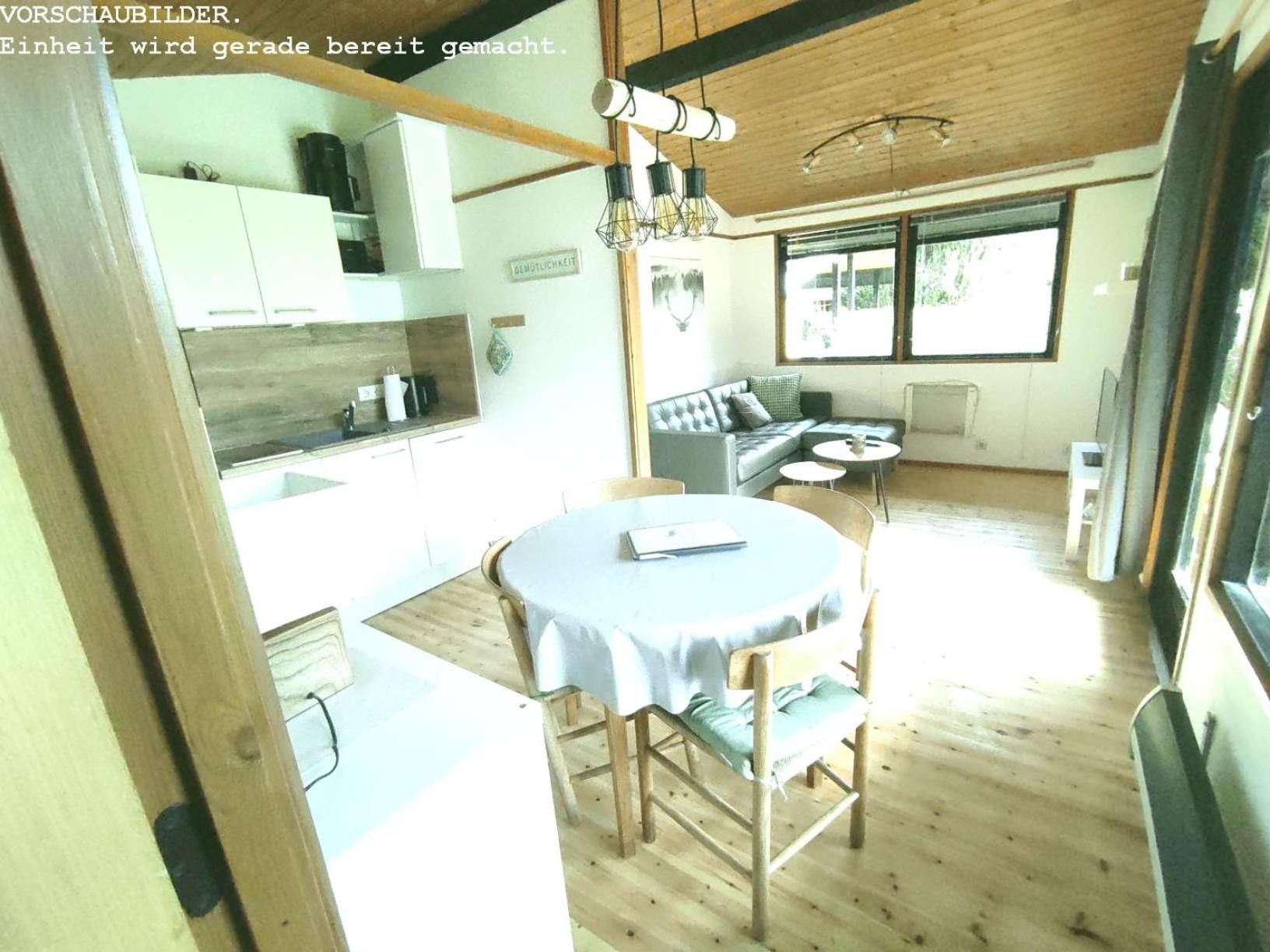 Wald Chalet Nr 2