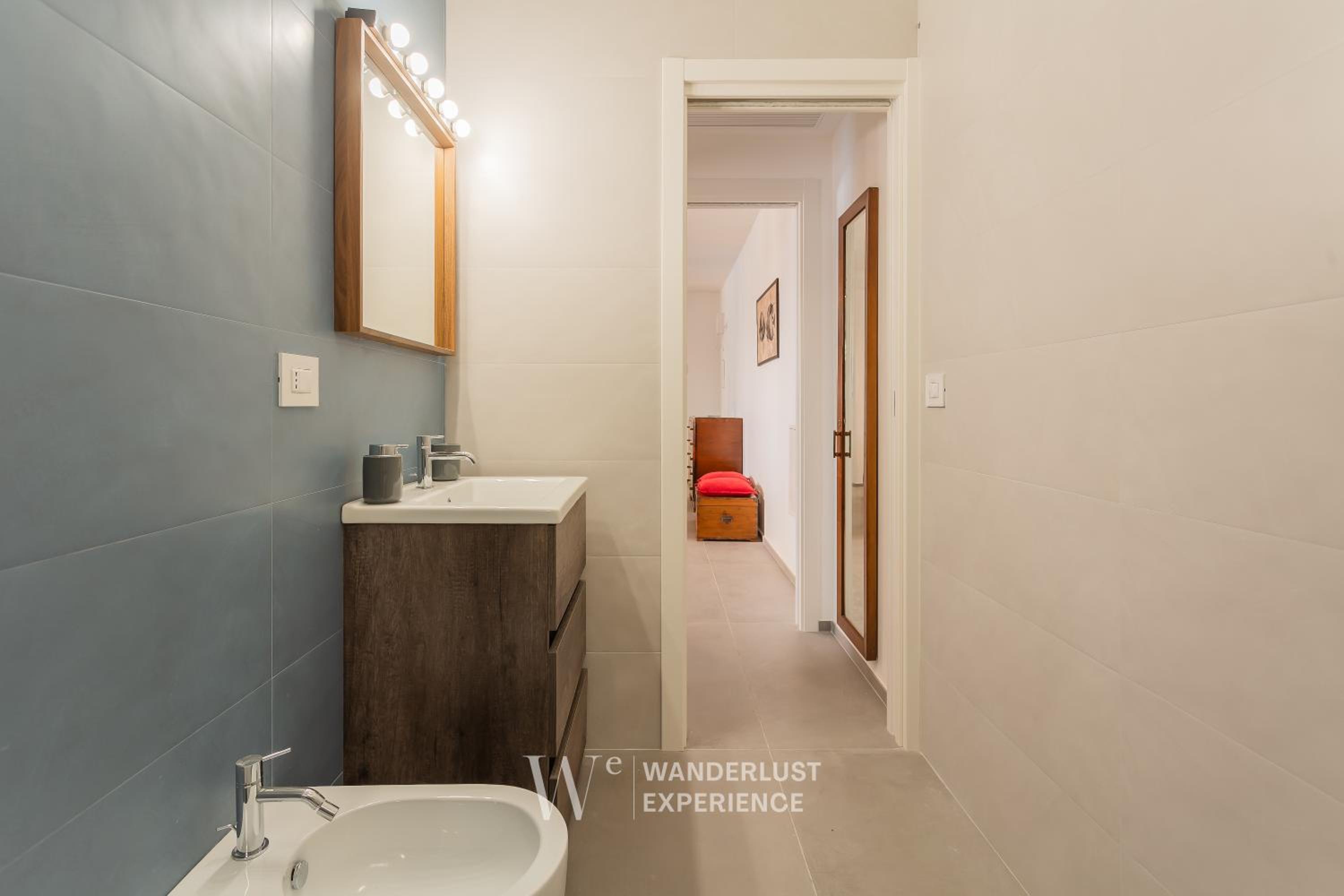 Wanderlust Experience Mood photo 5