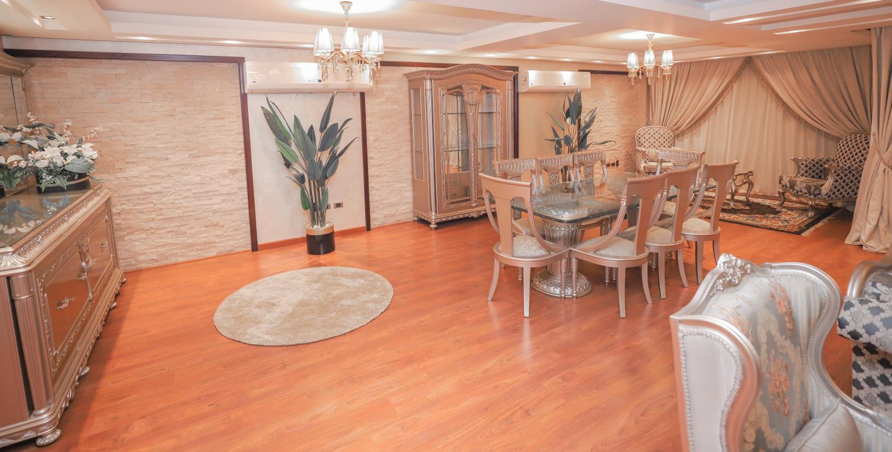 Platinum One Story Villa , 350 m , Heliopolis