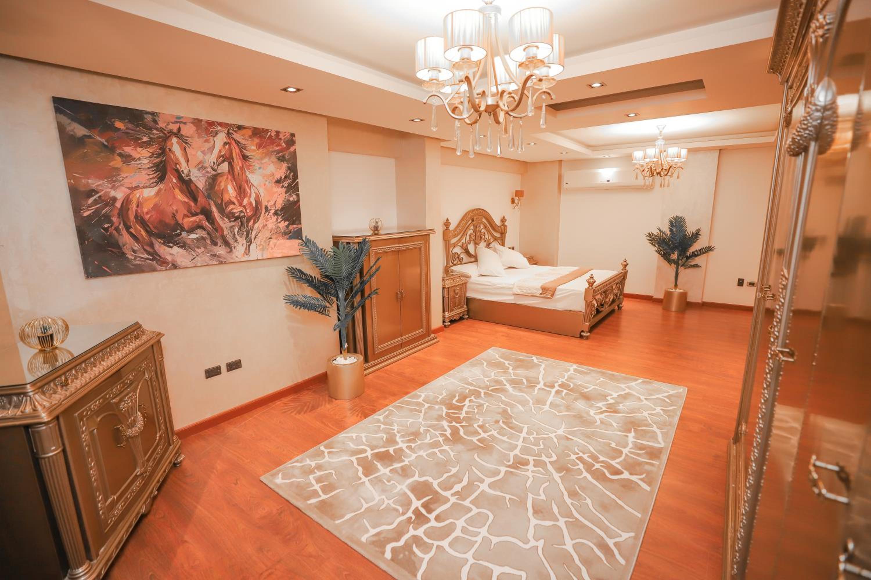 Platinum One Story Villa , 350 m , Heliopolis