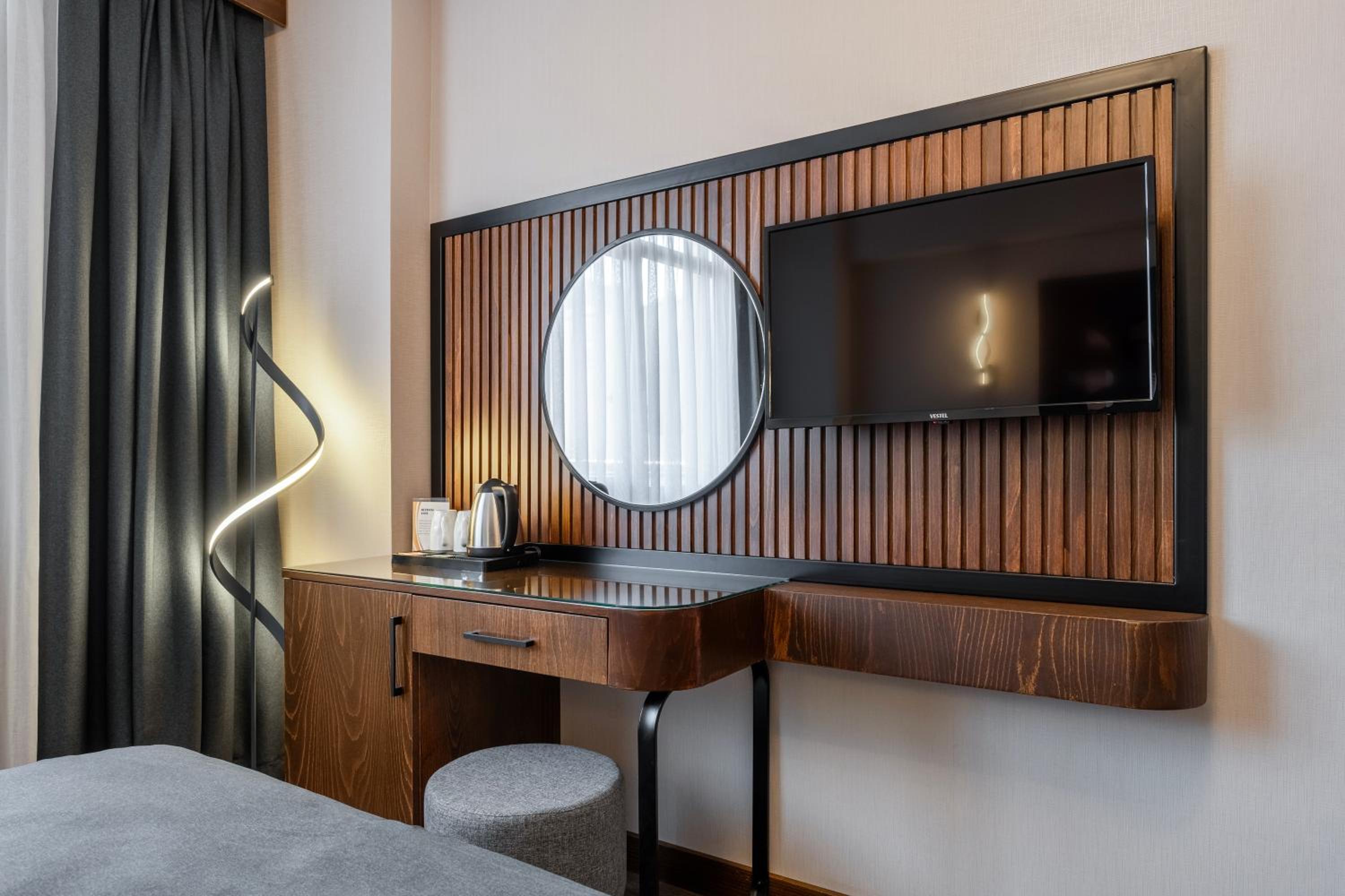 Hotel Bristol - Image 47