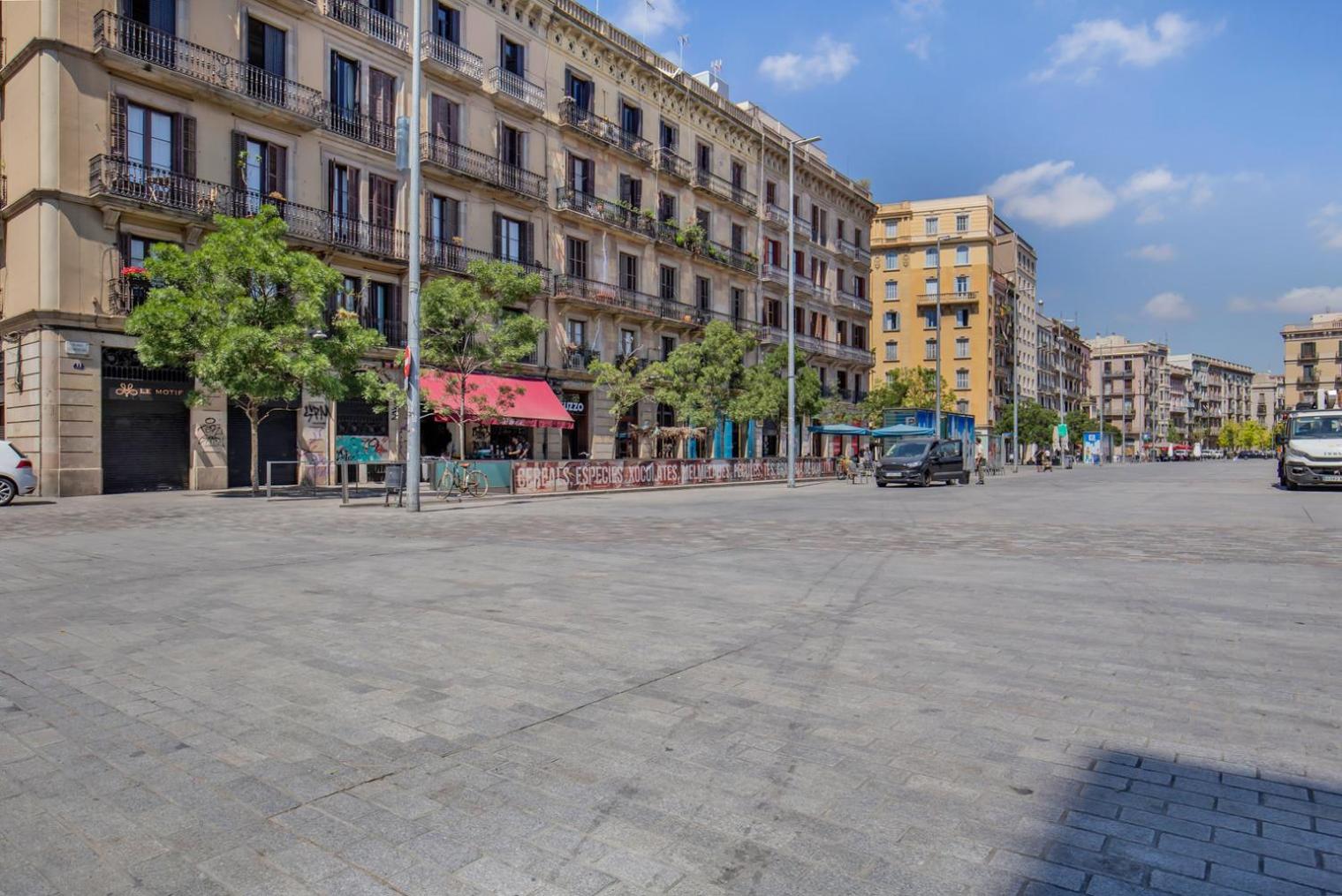 Blueground El Born near beach BCN-29