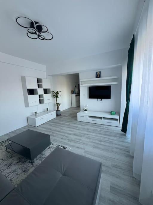 Confort Residence 1 Mai view 2