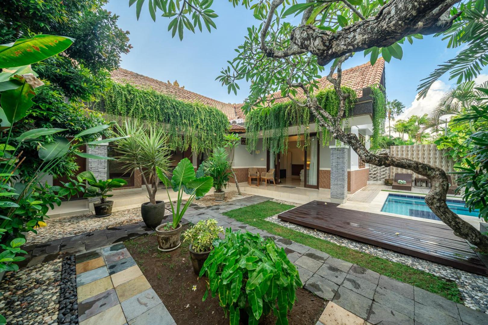 Nameera Villa