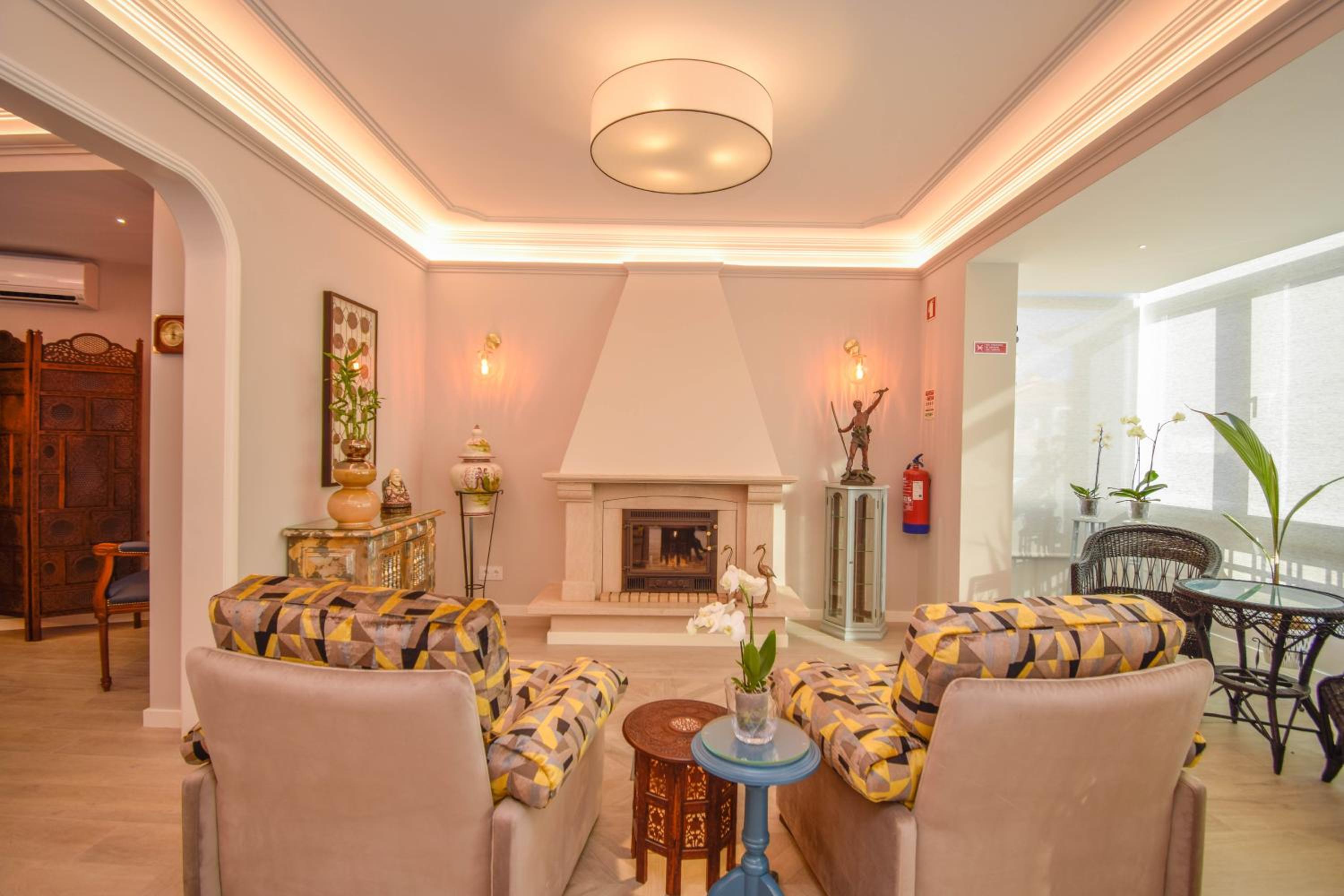 lounge