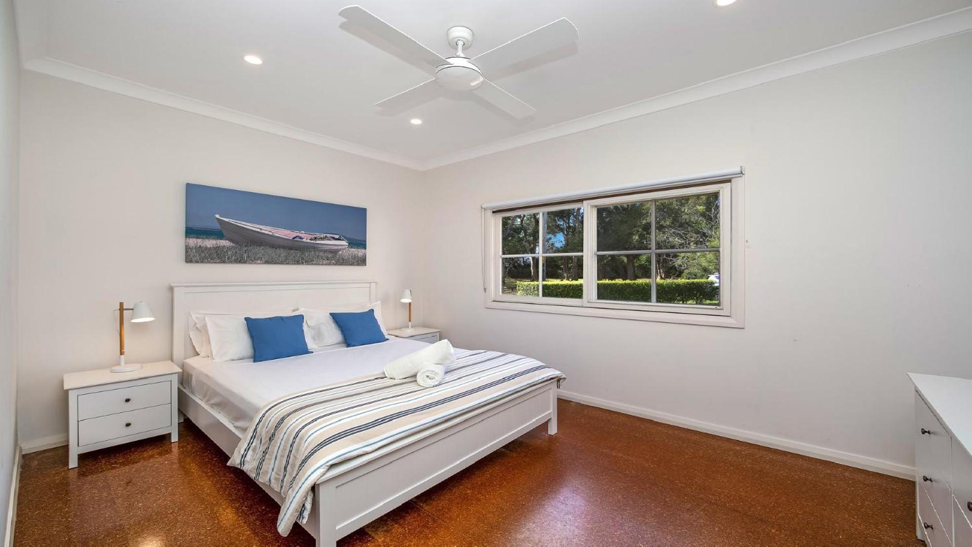 Family Pearl - Pearl Beach