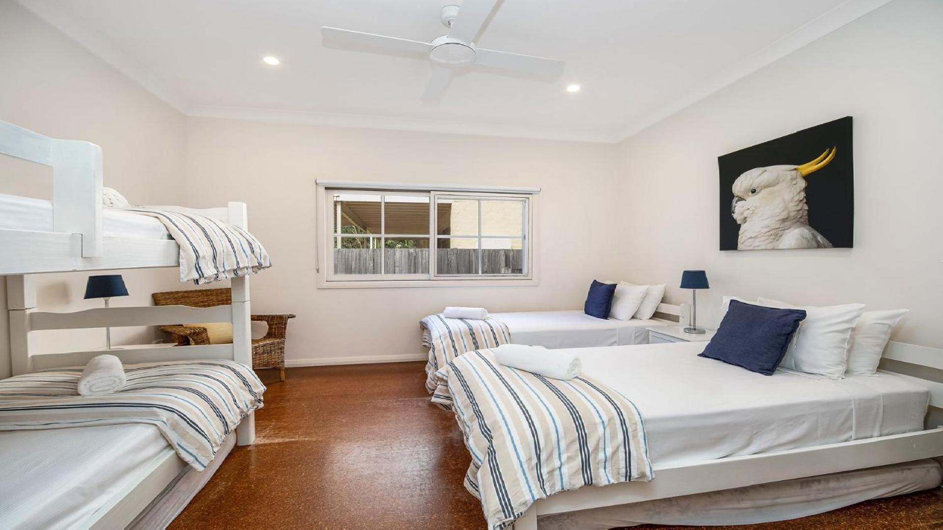 Family Pearl - Pearl Beach
