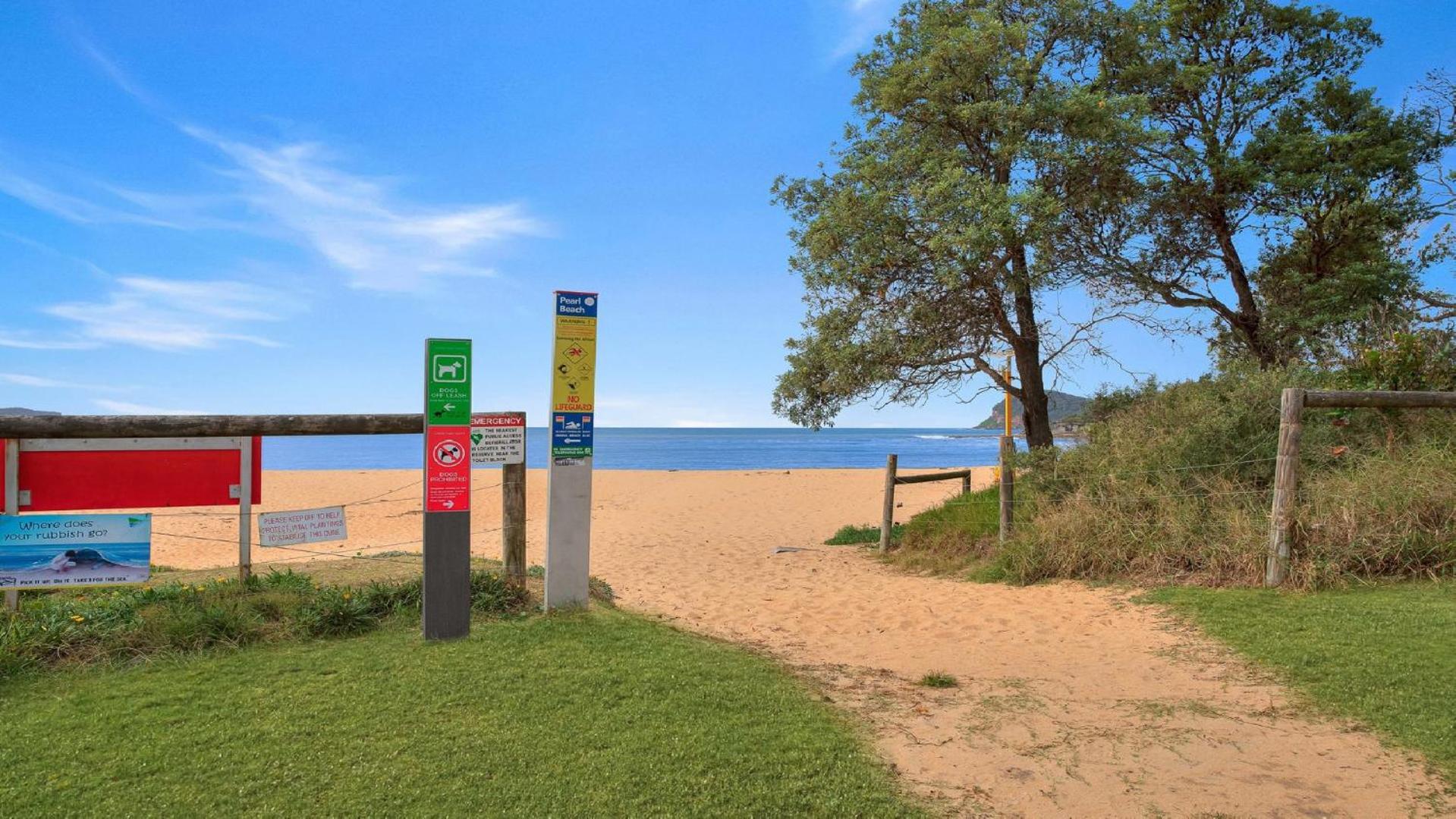 Family Pearl - Pearl Beach