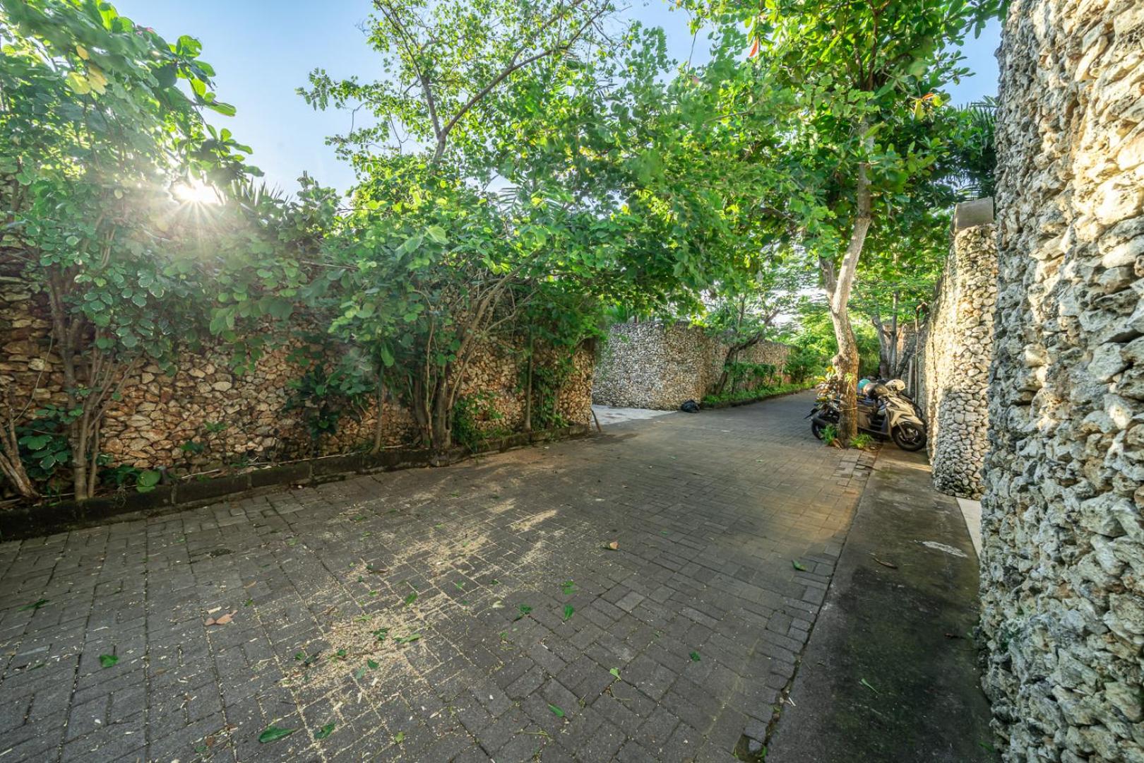 Nameera Villa