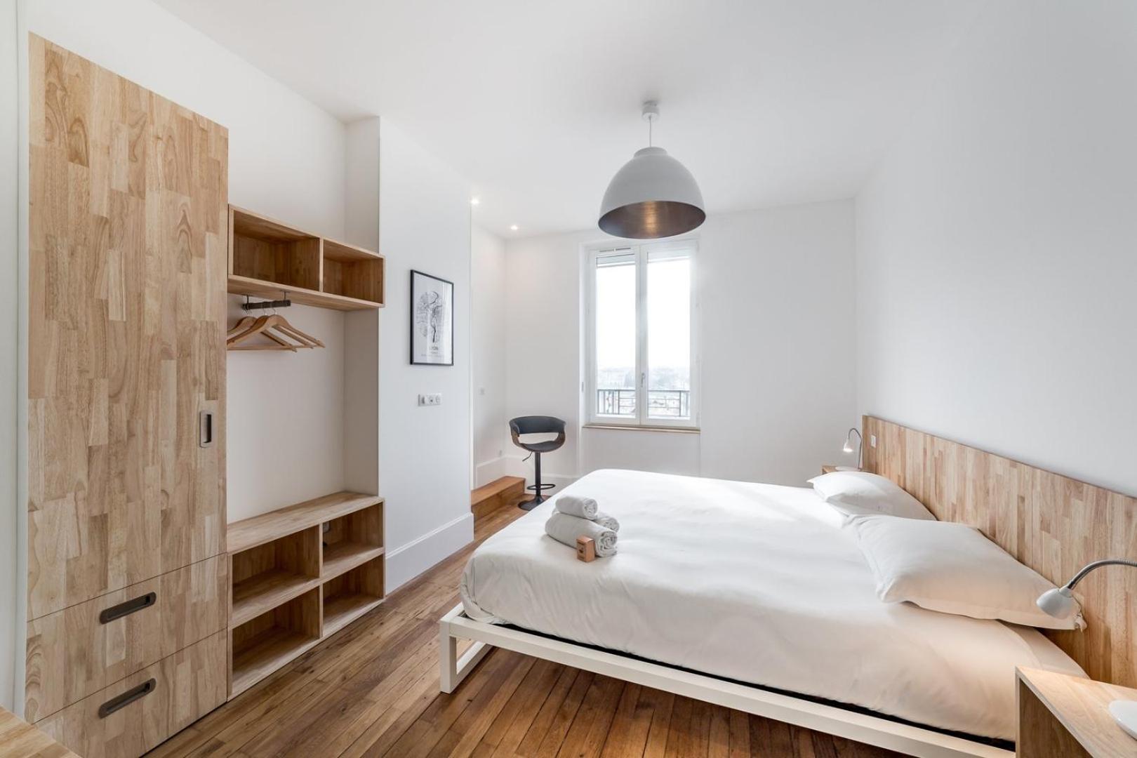 MODERNE - PartDieu l Spacieux l Bureau by Dreamy Flat Lyon