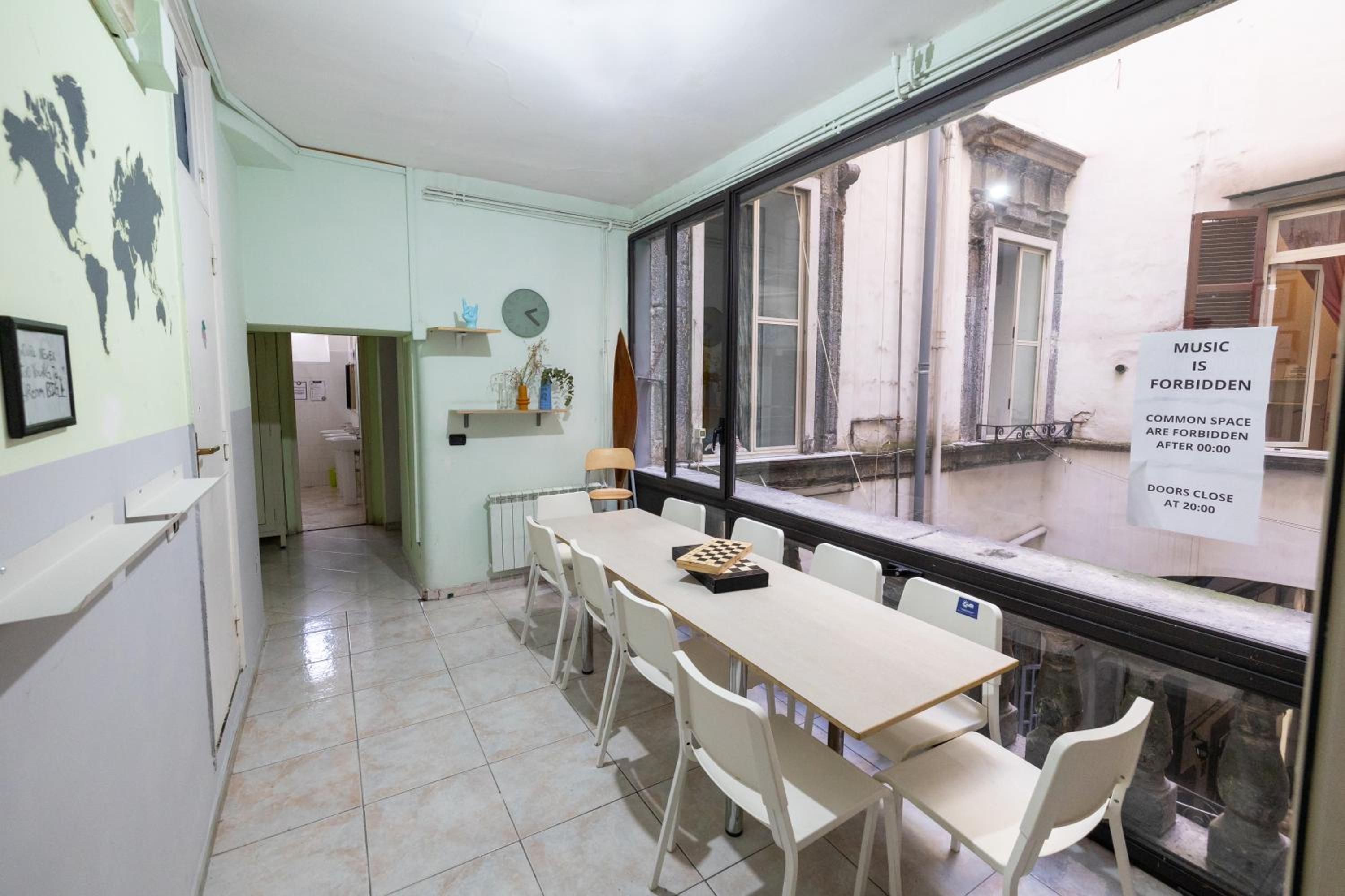 Naples Pizza Hostel