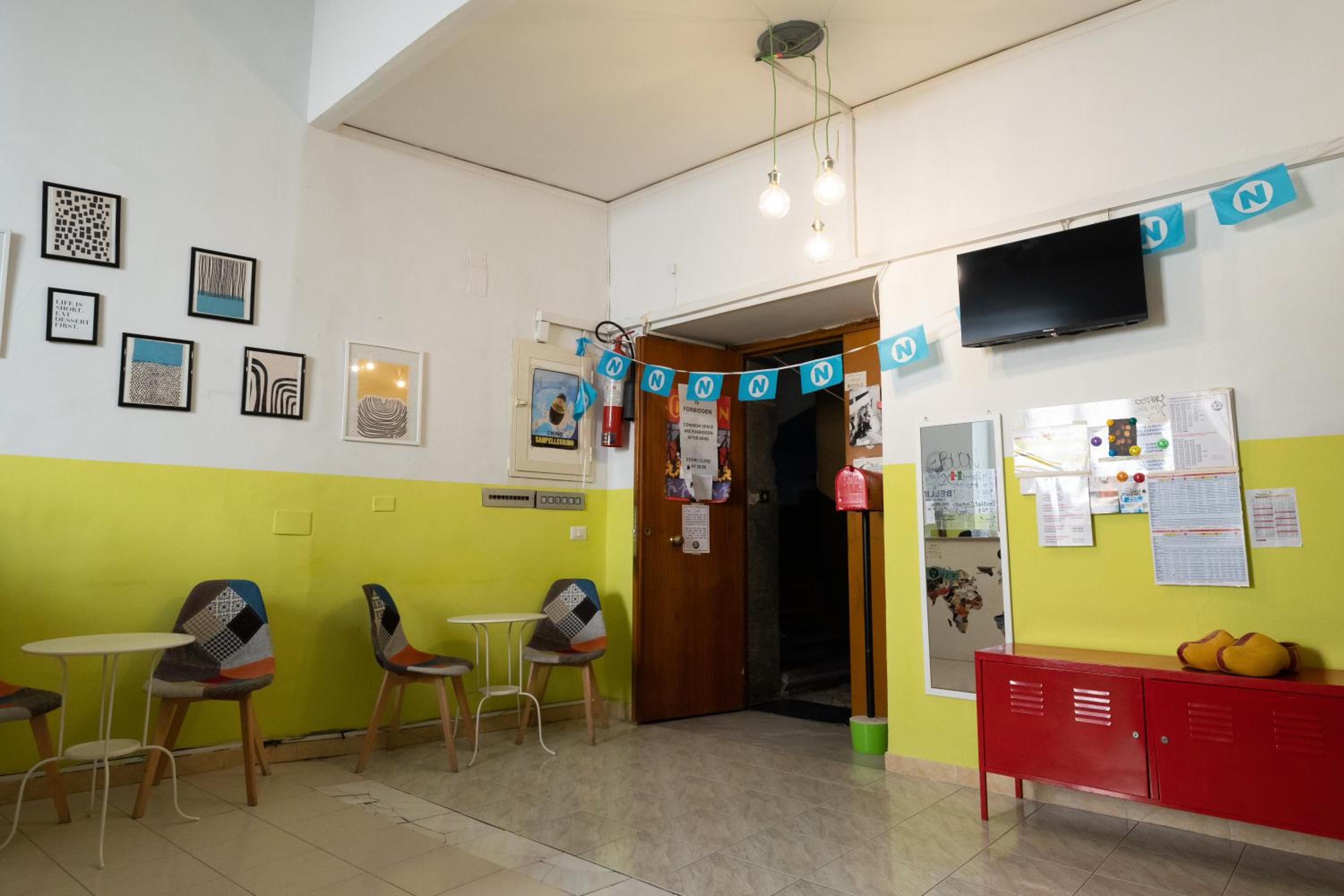 Naples Pizza Hostel