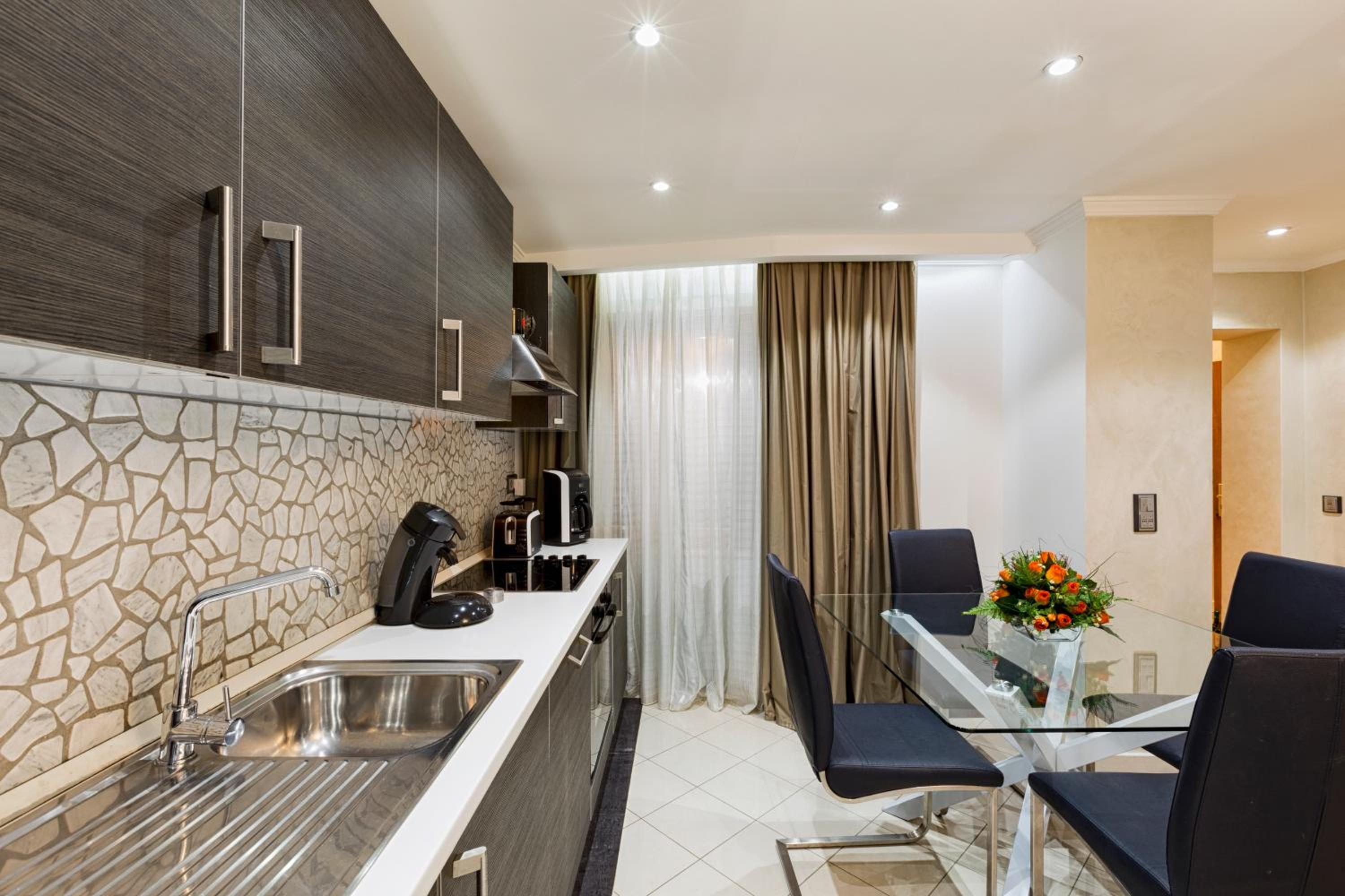The Queen Luxury Apartments - Villa Liberty